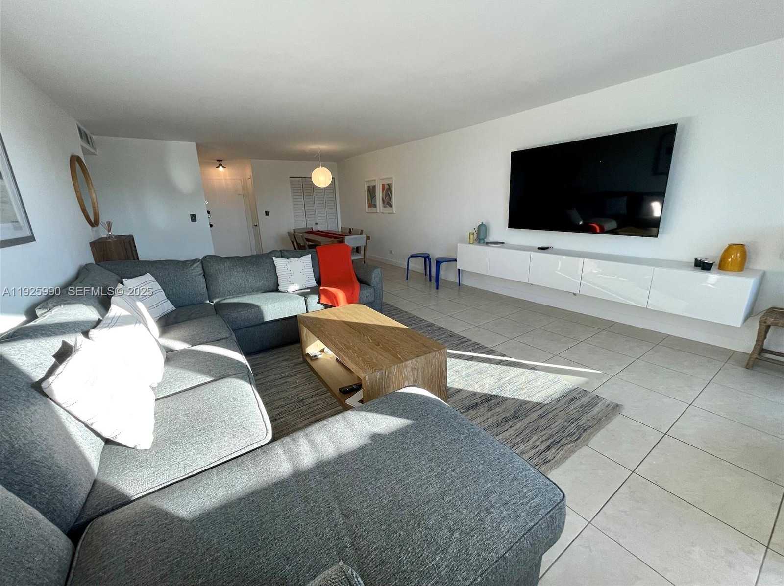 Small Image of 10101 EAST BAY HARBOR DR #402, Bay Harbor Islands Number 8