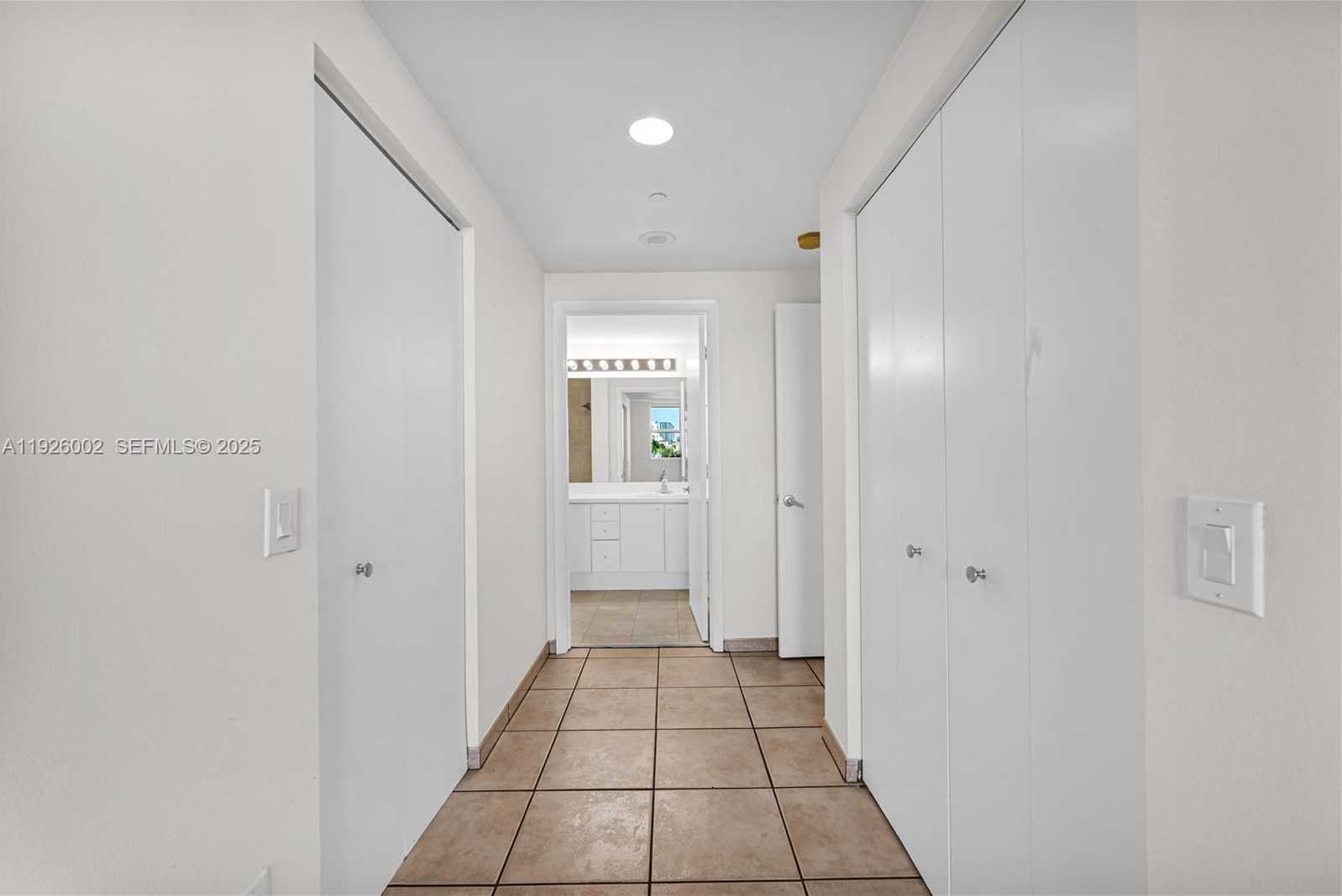 Small Image of 2475 BRICKELL AVE #703, Miami Number 12