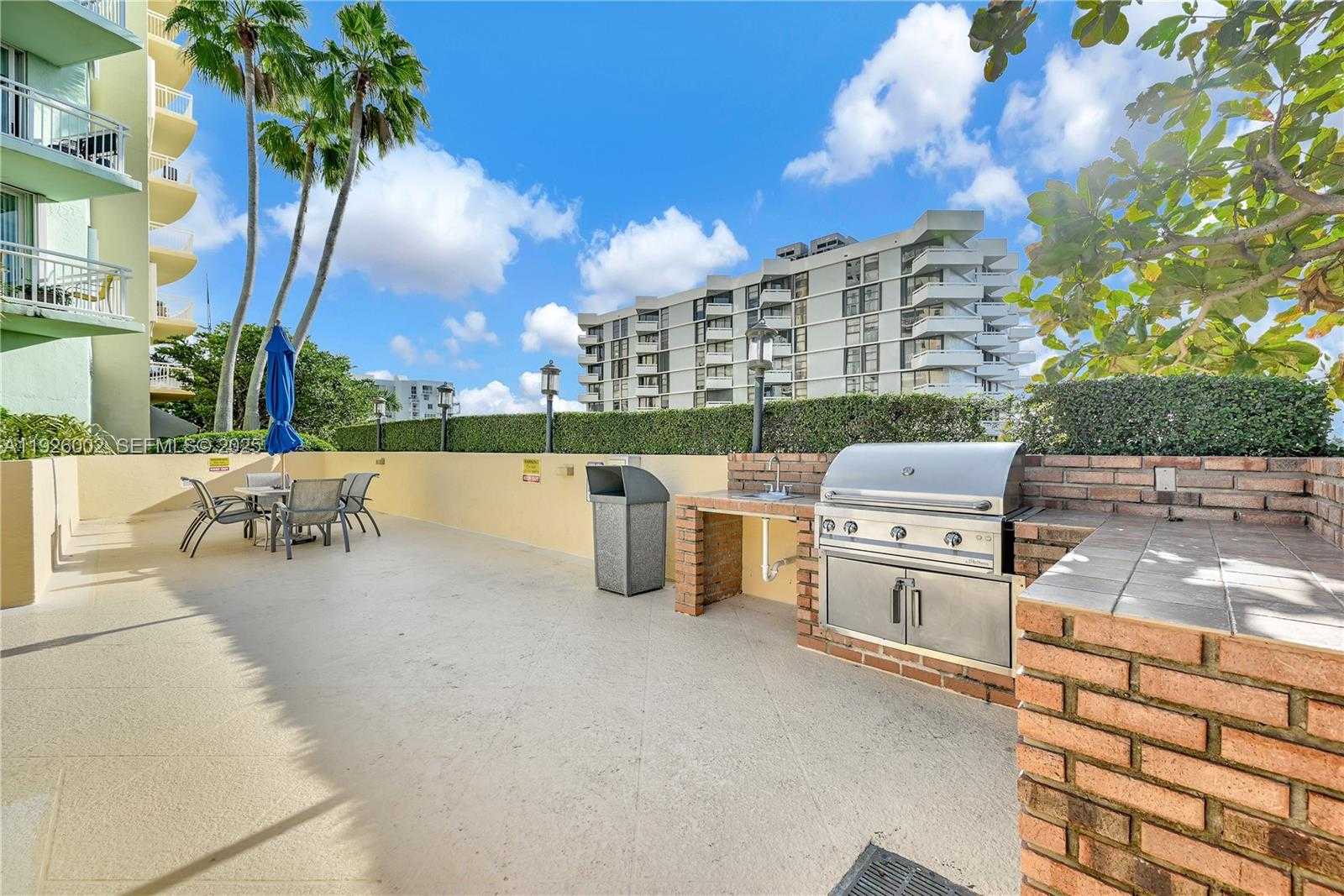 Small Image of 2475 BRICKELL AVE #703, Miami Number 24