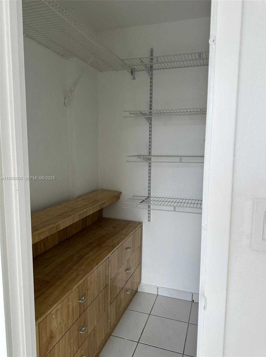 Small Image of 210 172ND ST #542, Sunny Isles Beach Number 11