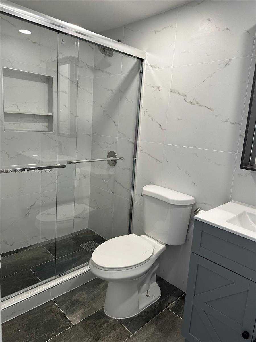 Small Image of 210 172ND ST #542, Sunny Isles Beach Number 12