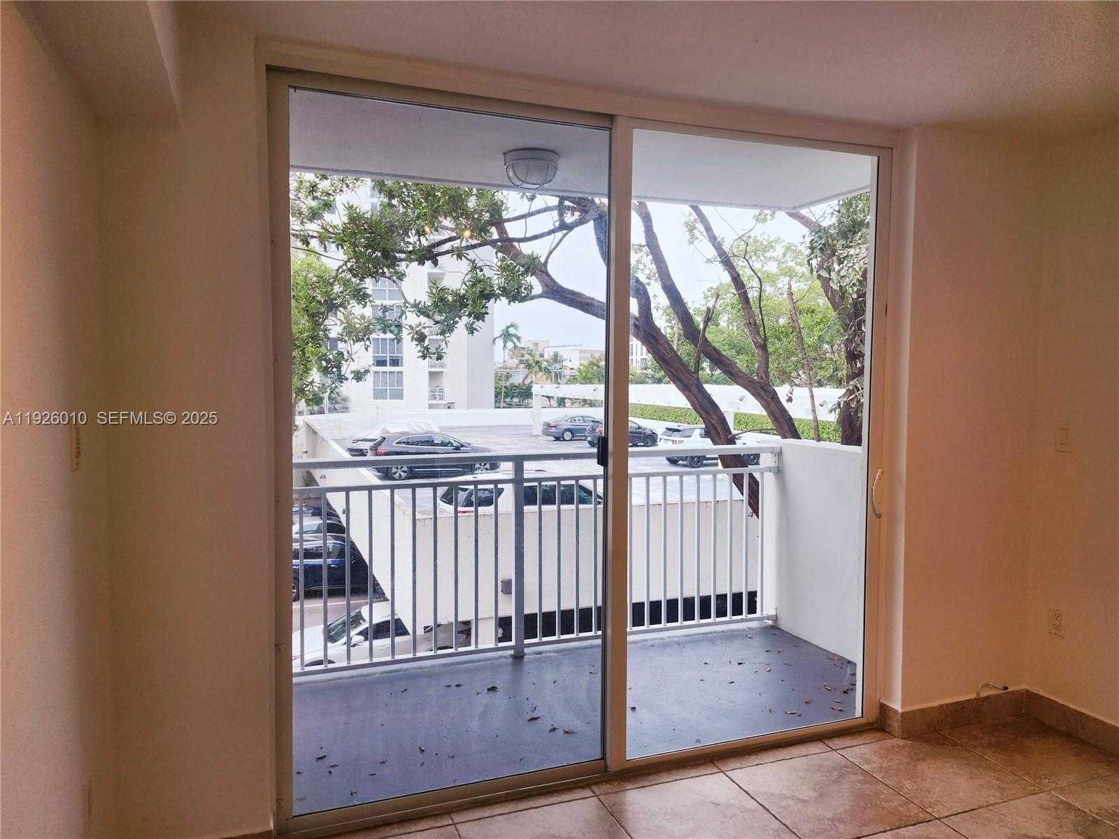 Small Image of 1666 WEST AVE #312, Miami Beach Number 9