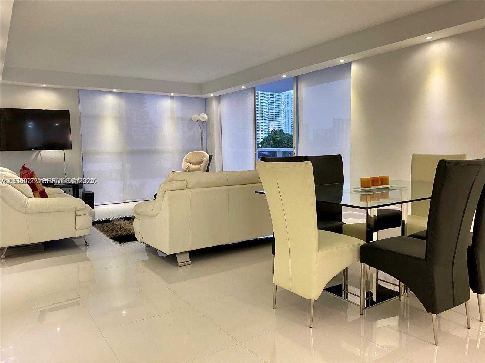 Small Image of 3731 NORTH COUNTRY CLUB DR #623, Aventura Number 7