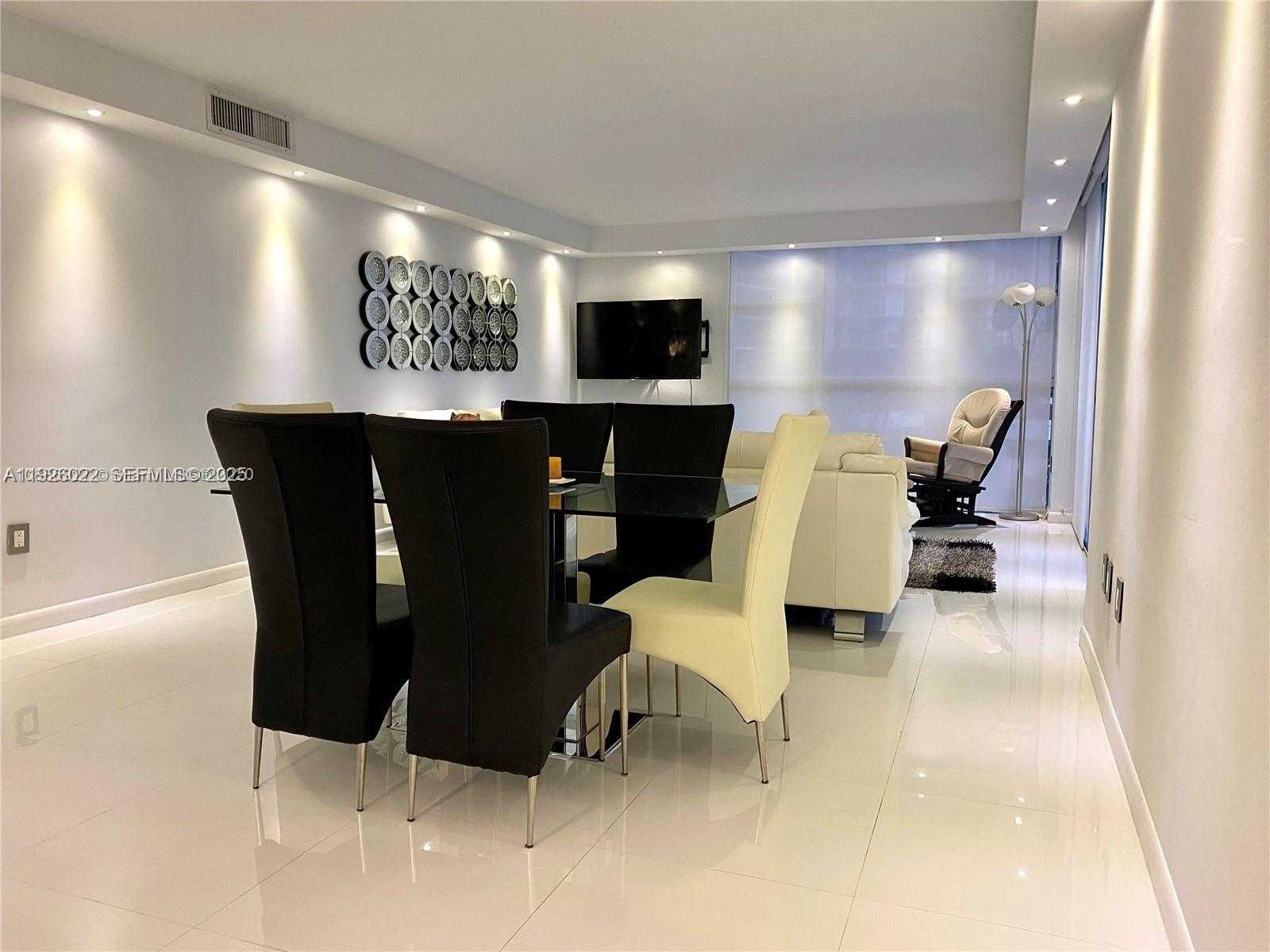 Small Image of 3731 NORTH COUNTRY CLUB DR #623, Aventura Number 9