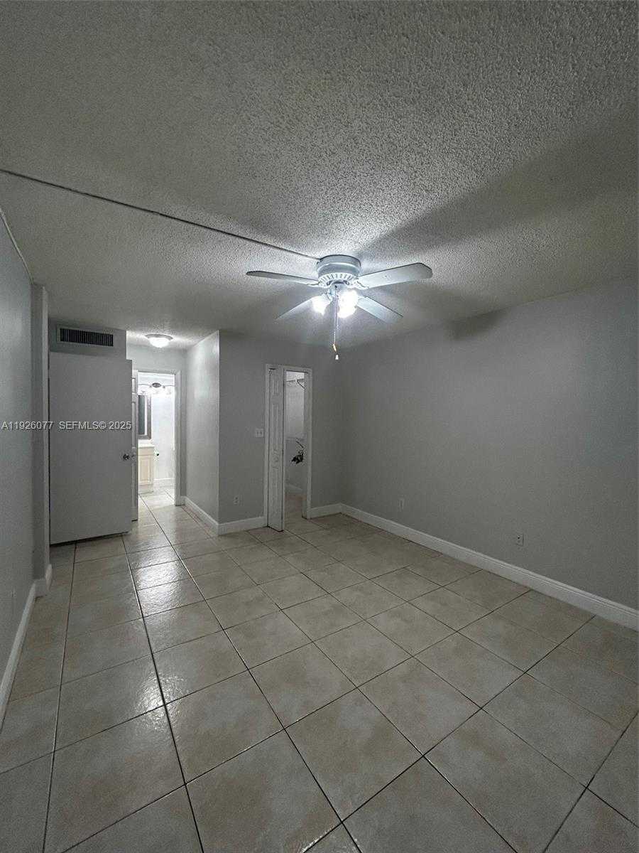 Small Image of 14311 NORTH KENDALL DR #103A, Miami Number 15