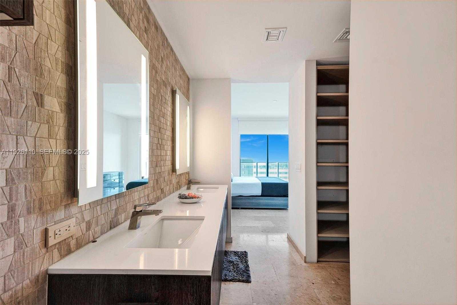 Small Image of 88 SOUTH WEST 7TH ST #2106, Miami Number 42