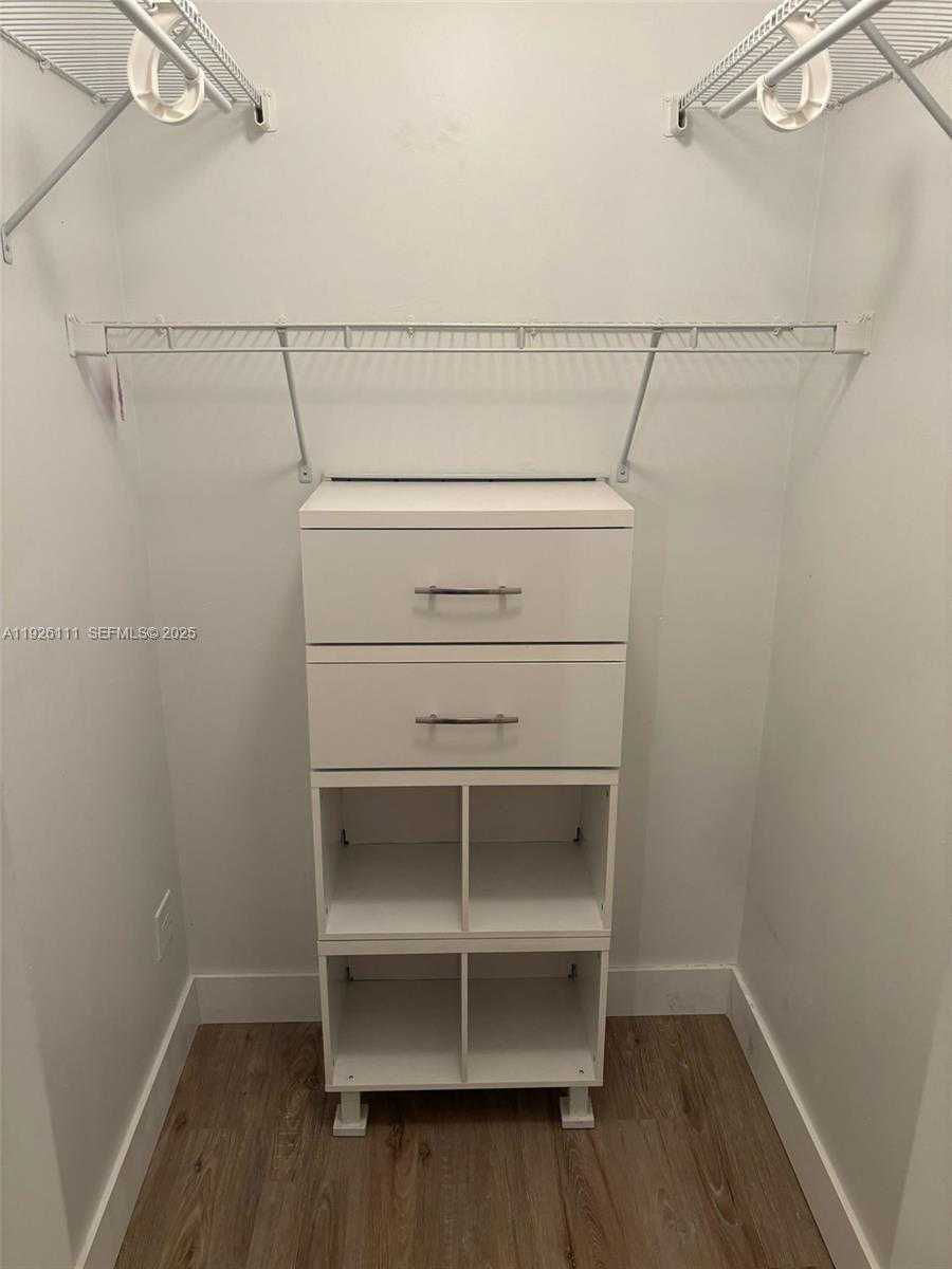 Small Image of 15325 SOUTH WEST 106TH TER #608, Miami Number 6