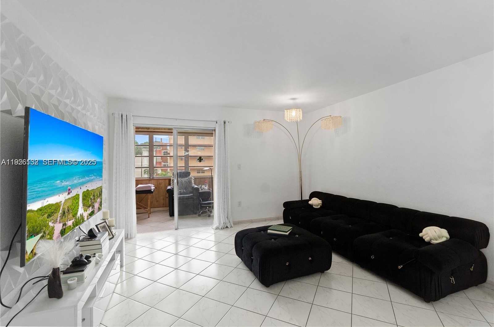 Small Image of 1810 WEST 56TH ST #3223, Hialeah Number 3