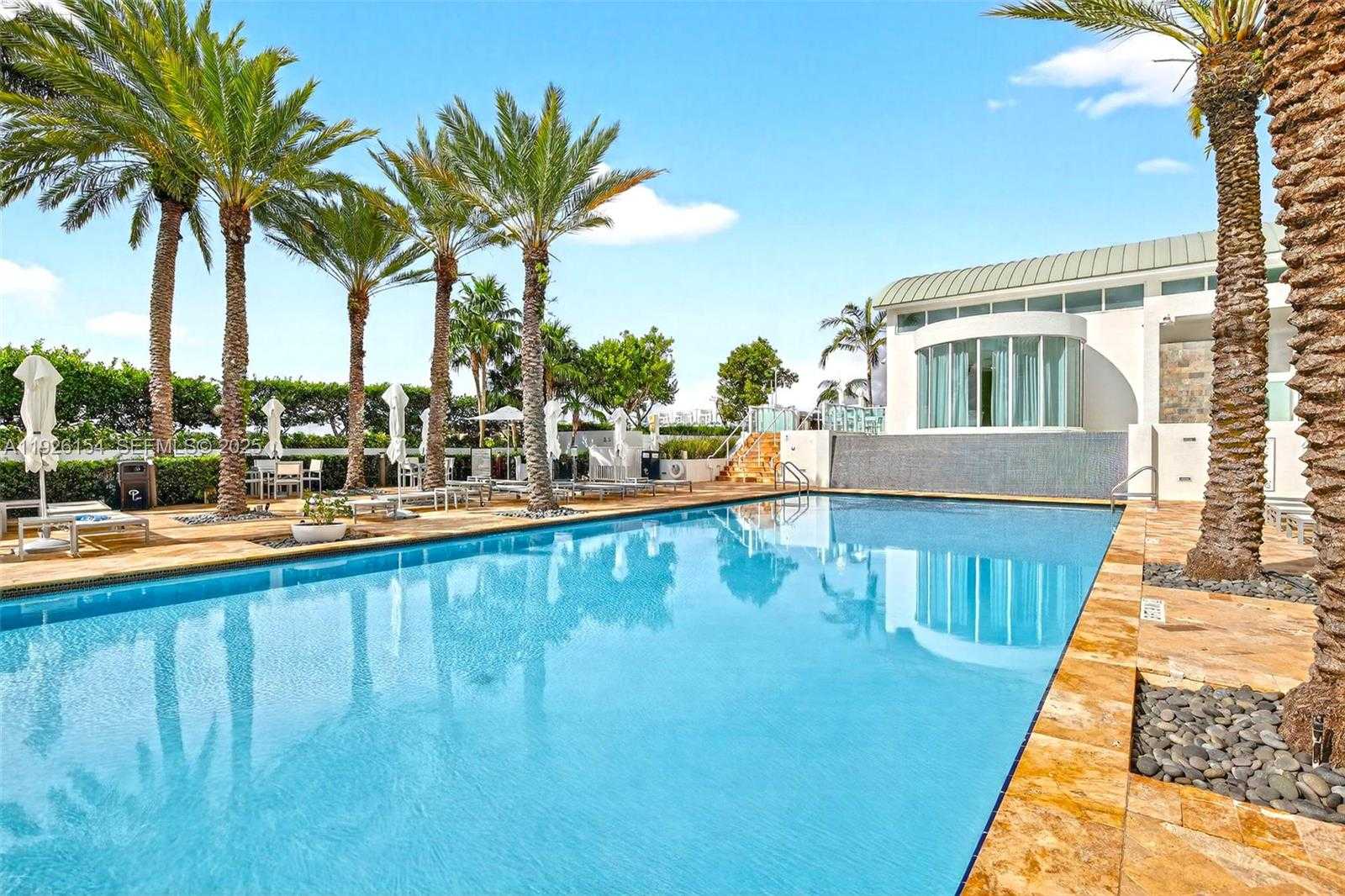 Small Image of 3301 NORTH EAST 183 ST #906, Aventura Number 36