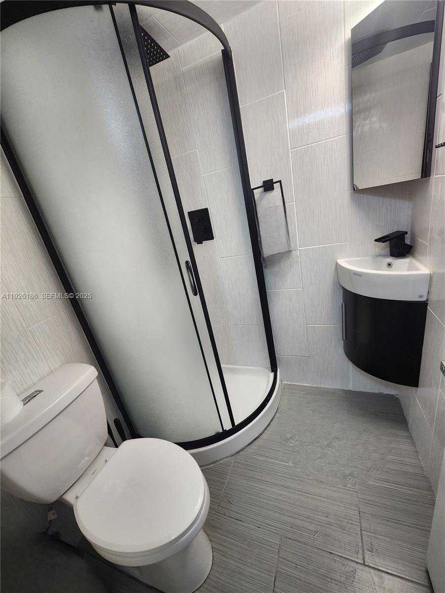 Small Image of 2801 NORTH EAST 183RD ST #310W, Aventura Number 9
