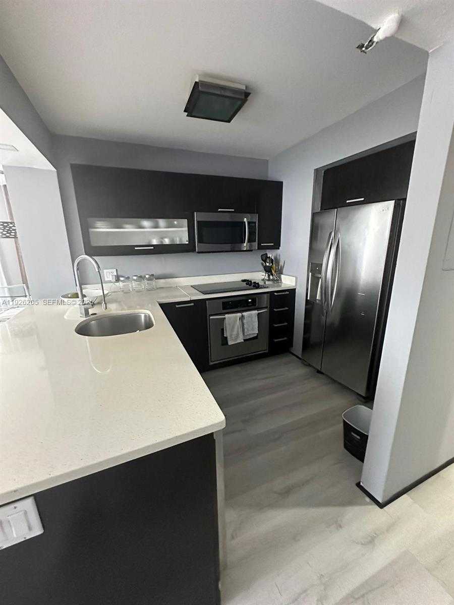 Small Image of 800 NORTH MIAMI AVE #E-1704, Miami Number 4