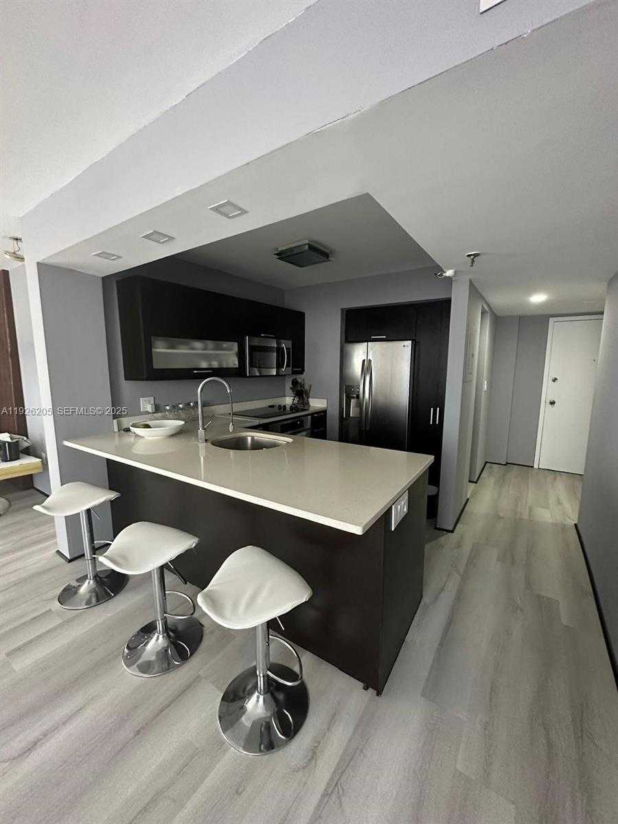 Small Image of 800 NORTH MIAMI AVE #E-1704, Miami Number 5