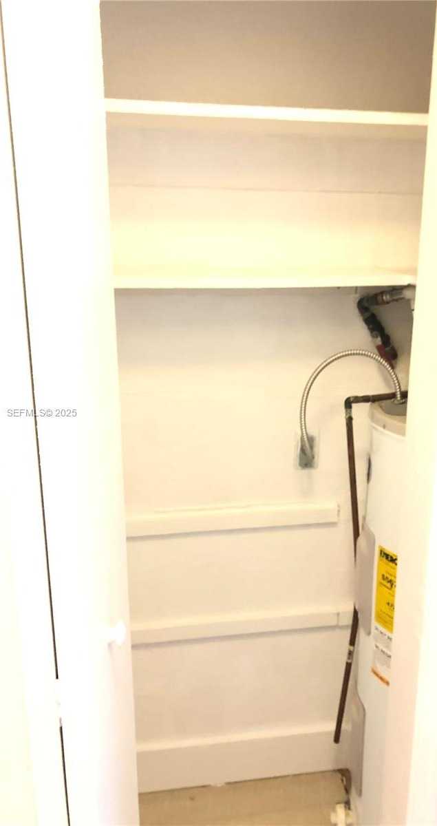 Small Image of 8340 CRESPI BLVD #19, Miami Beach Number 20