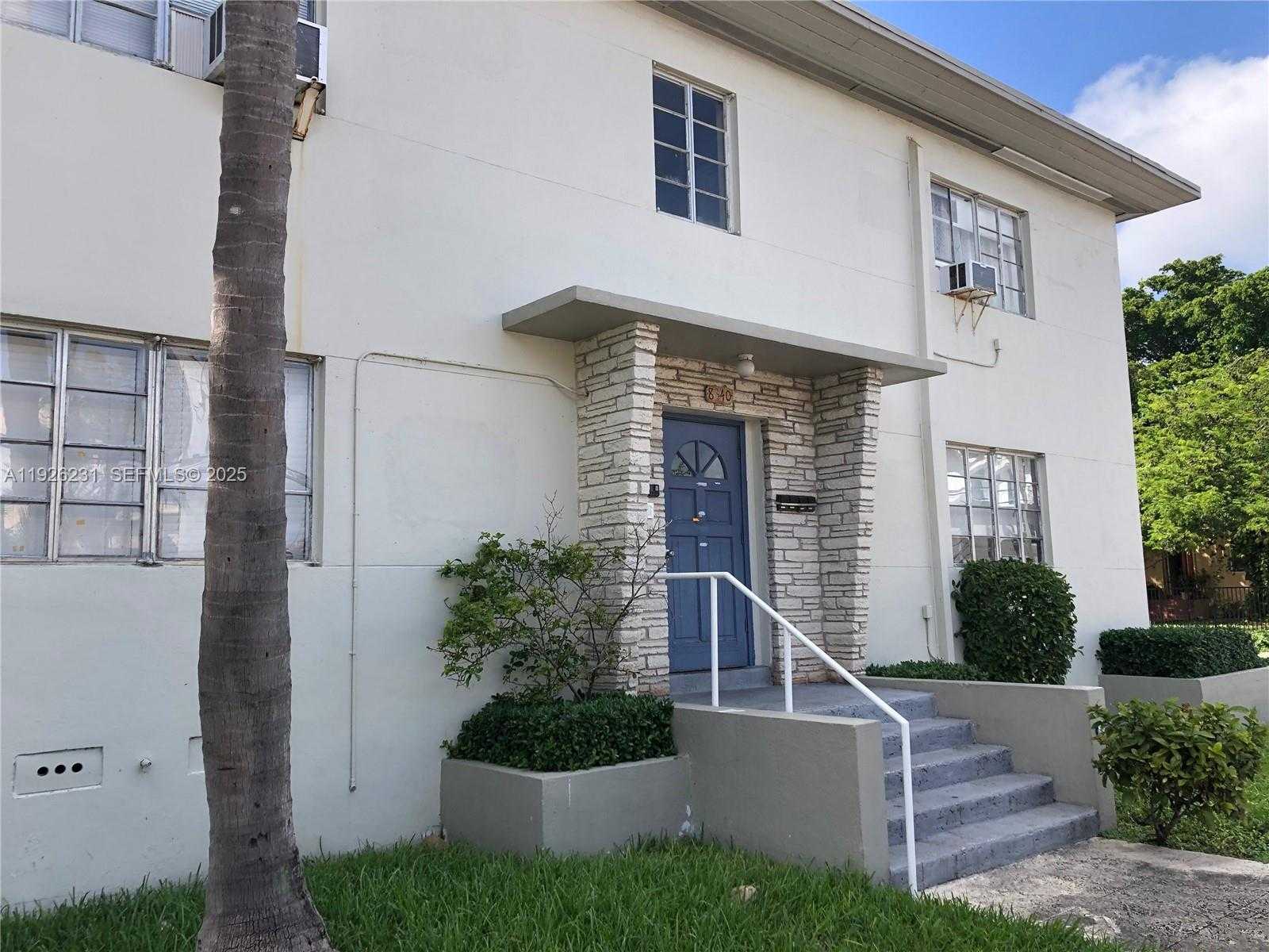 Small Image of 8340 CRESPI BLVD #19, Miami Beach Number 7