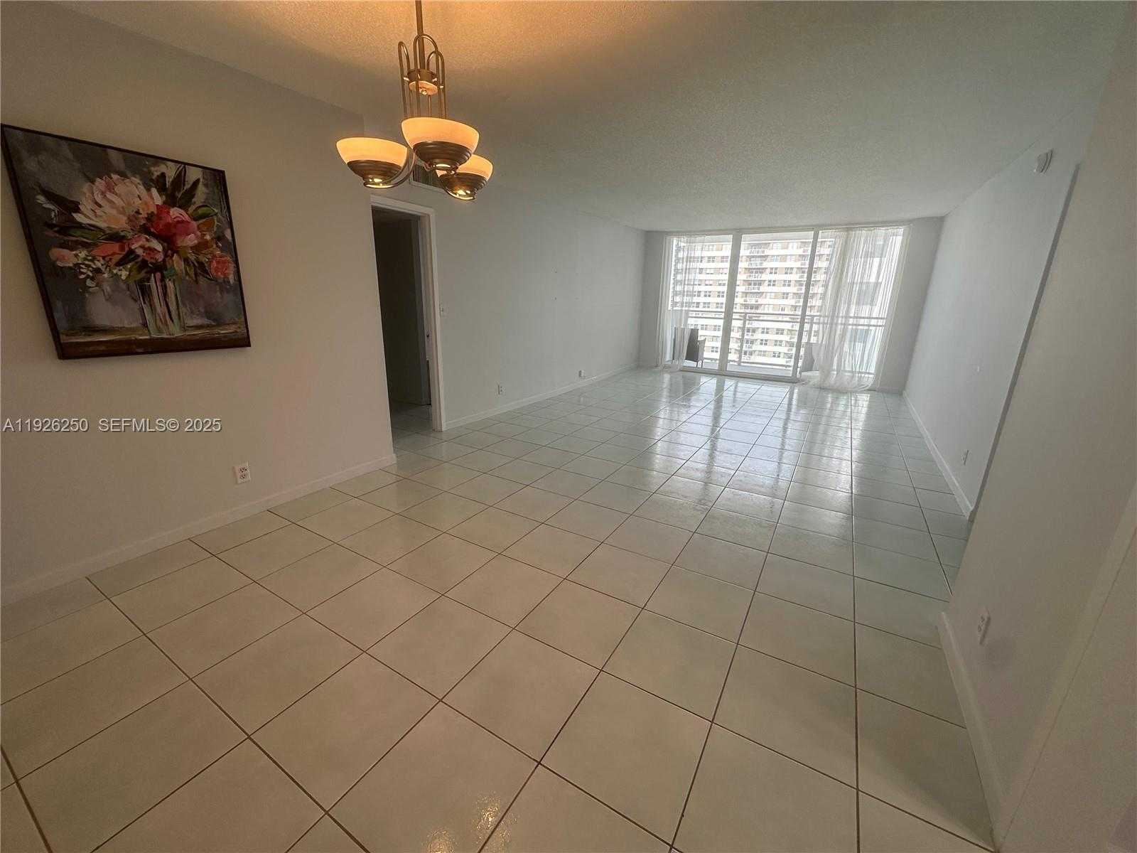 Small Image of 2030 SOUTH OCEAN DR #1705, Hallandale Beach Number 14