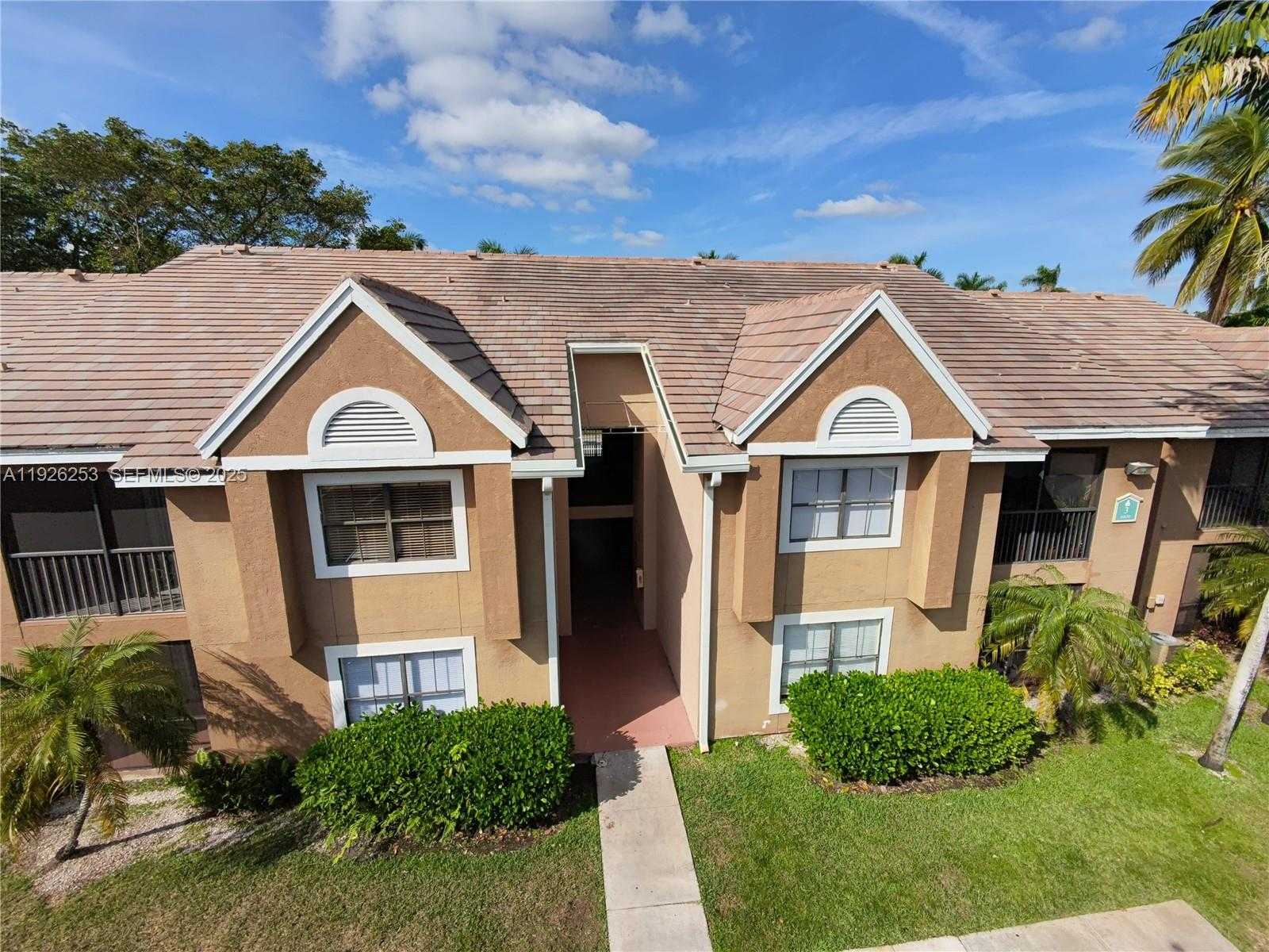 Small Image of 10670 SOUTH WEST 156TH PL #313, Miami Number 1