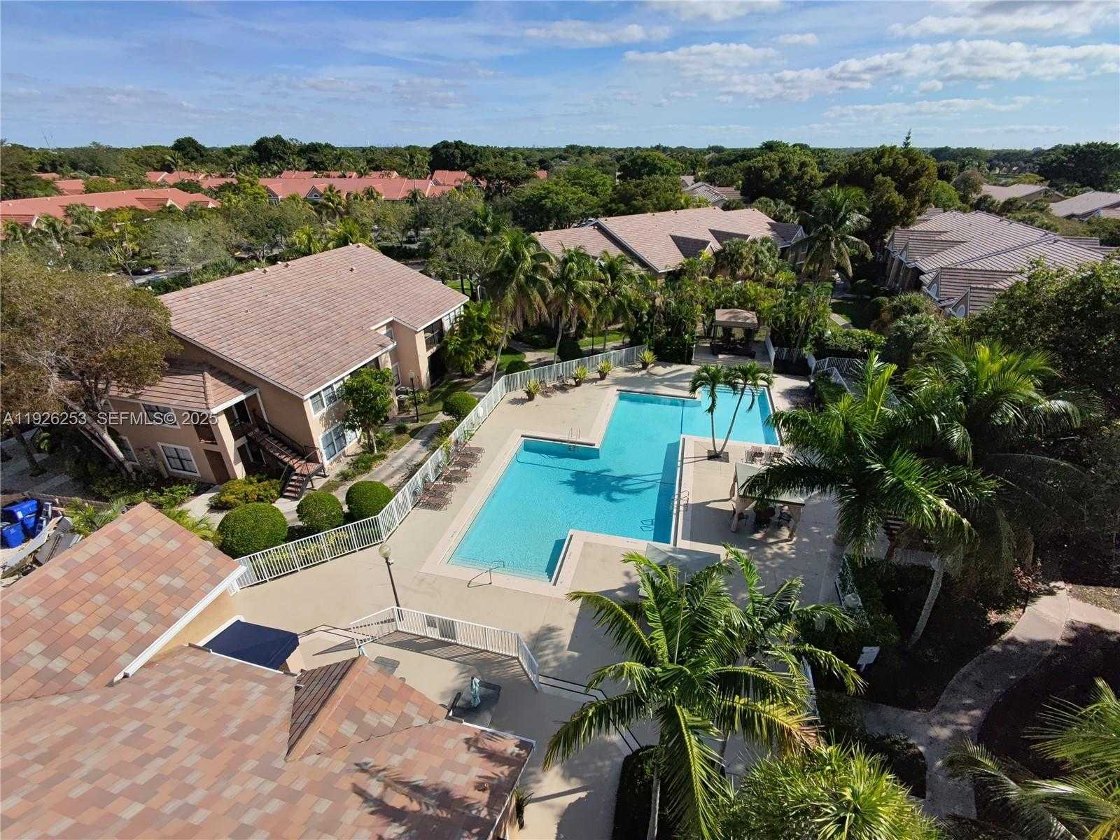 Small Image of 10670 SOUTH WEST 156TH PL #313, Miami Number 20