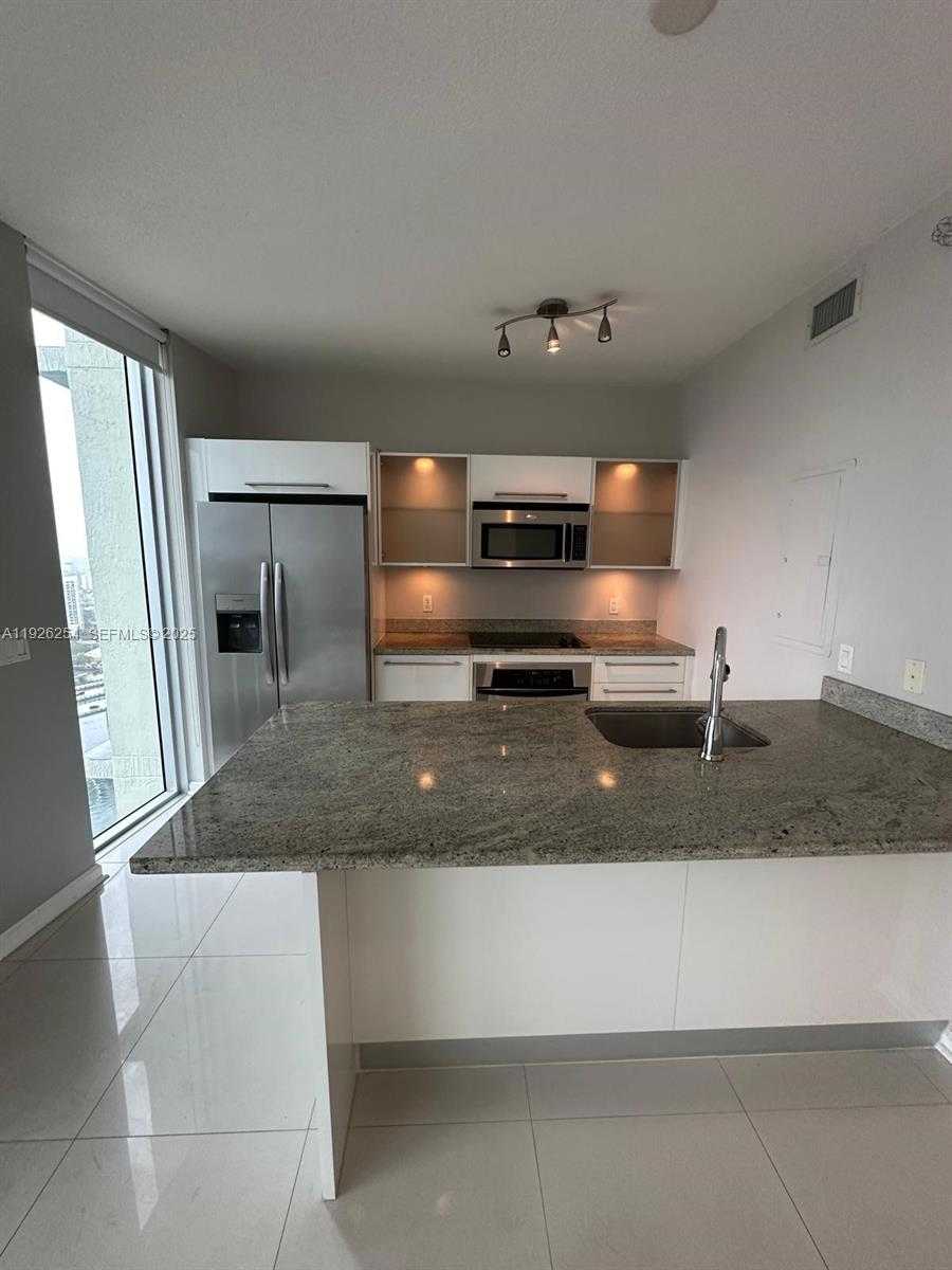 Small Image of 185 SOUTH WEST 7TH ST #3400, Miami Number 5