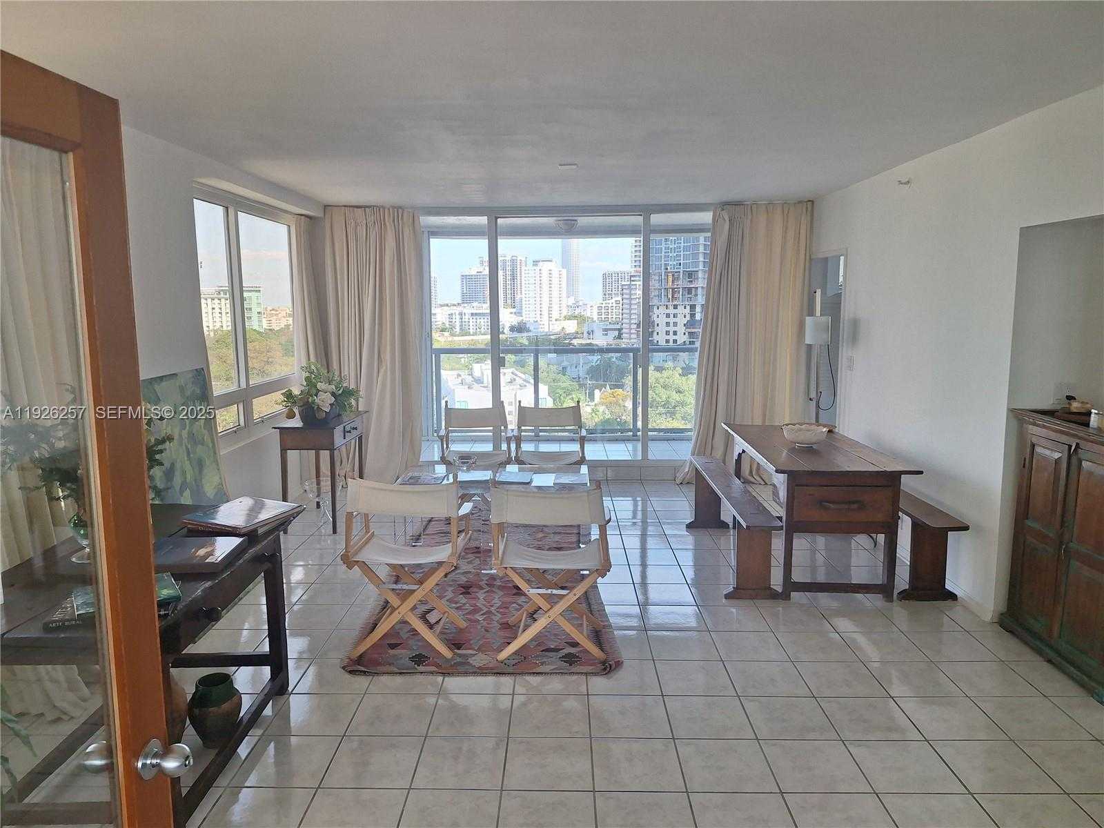 Small Image of 1541 BRICKELL AVE #A1201, Miami Number 11