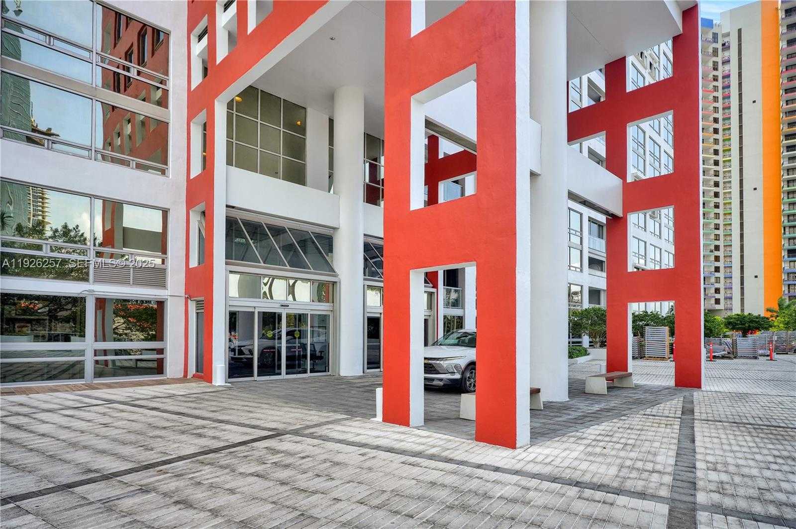 Small Image of 1541 BRICKELL AVE #A1201, Miami Number 4