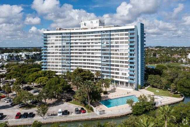 Small Image of 7441 WAYNE AVE #1R, Miami Beach Number 32