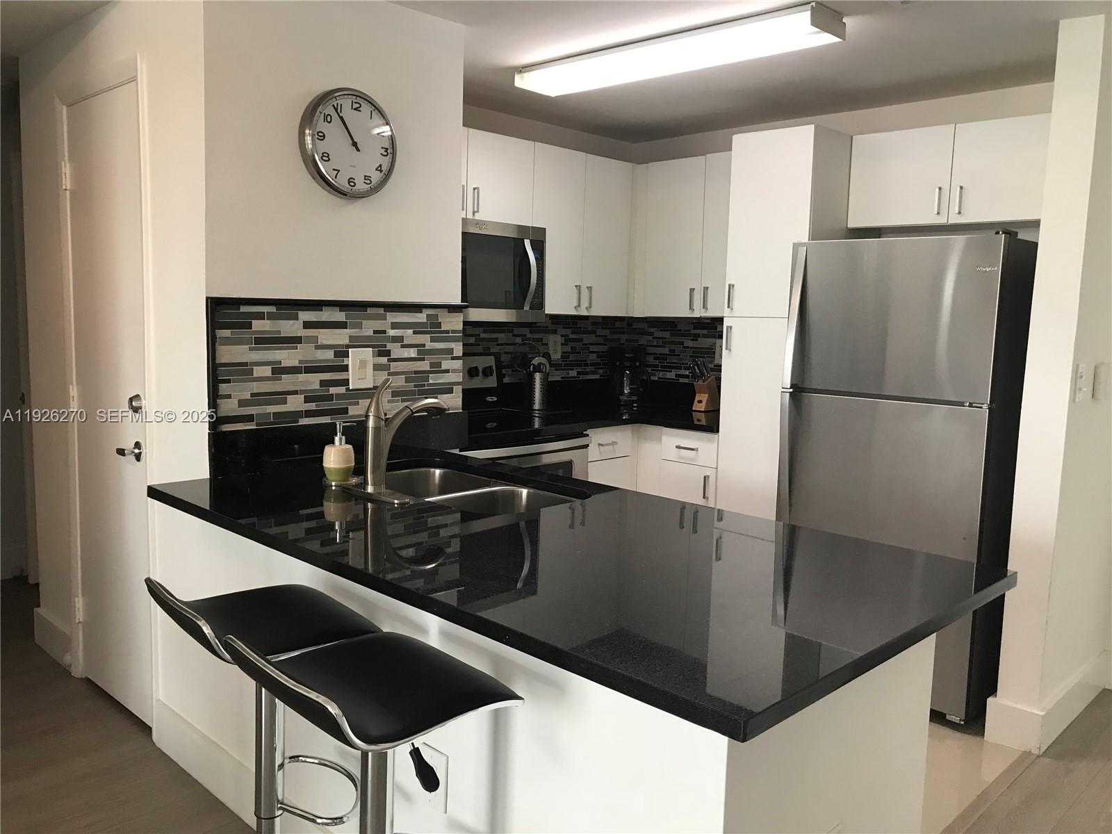 Small Image of 185 SOUTH EAST 14 TE #802, Miami Number 7