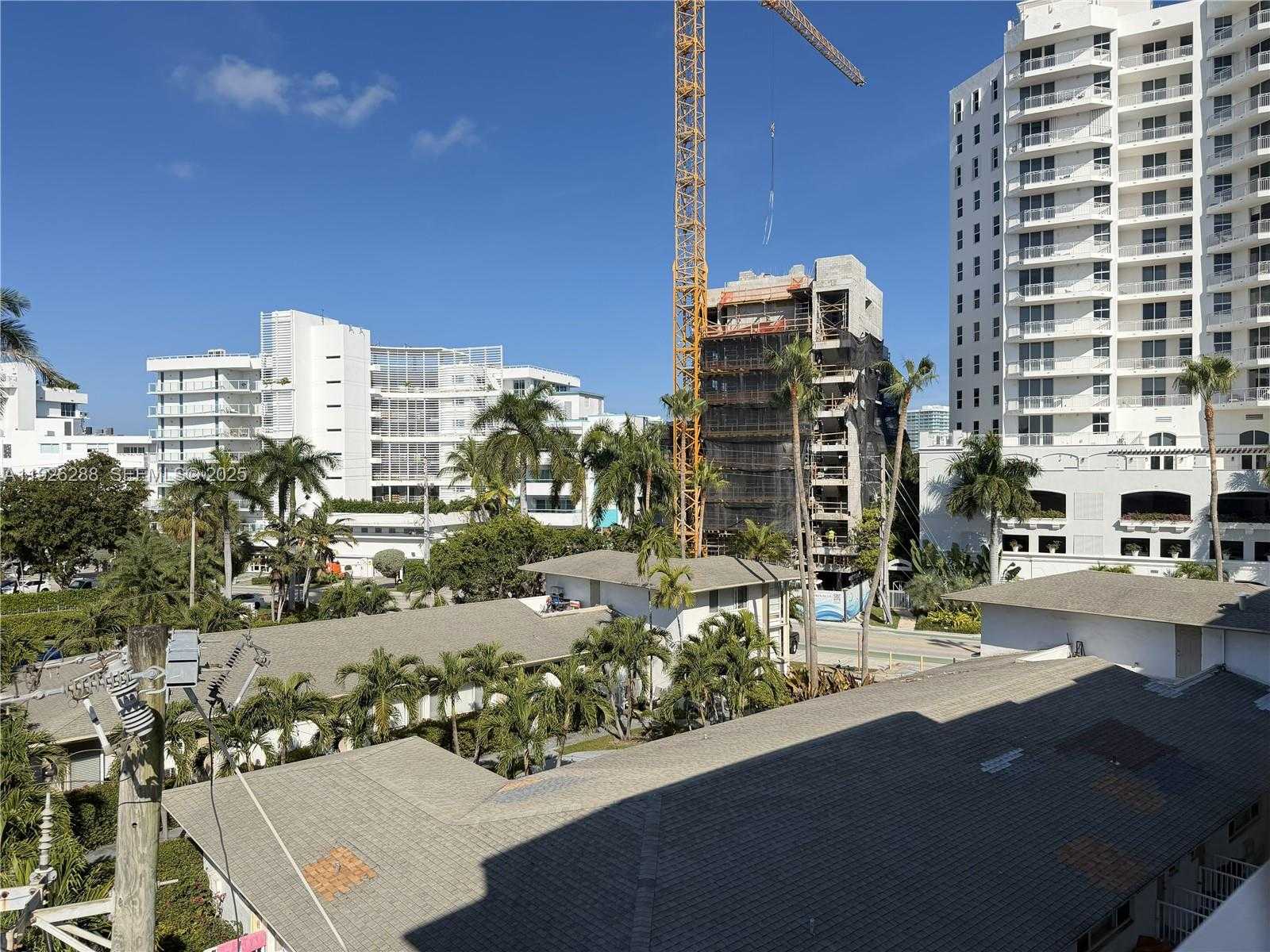 Small Image of 9700 EAST BAY HARBOR DR #408, Bay Harbor Islands Number 18