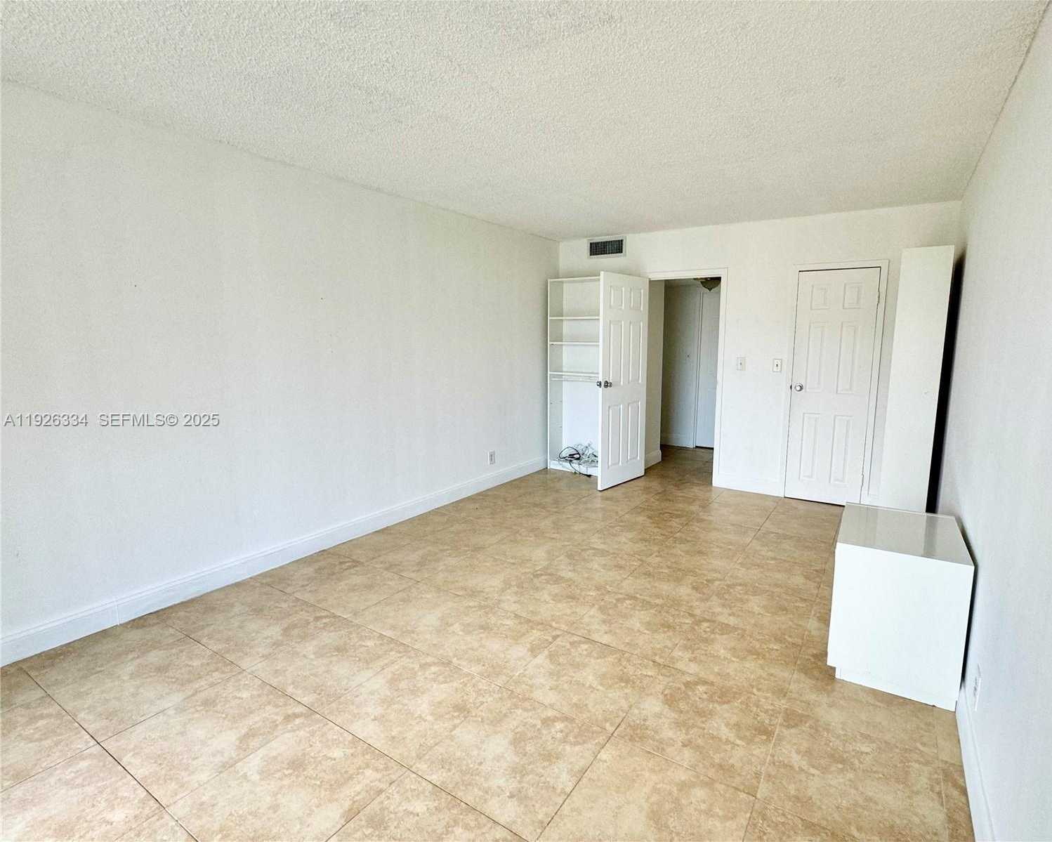 Small Image of 801 THREE ISLANDS BLVD #417, Hallandale Beach Number 5