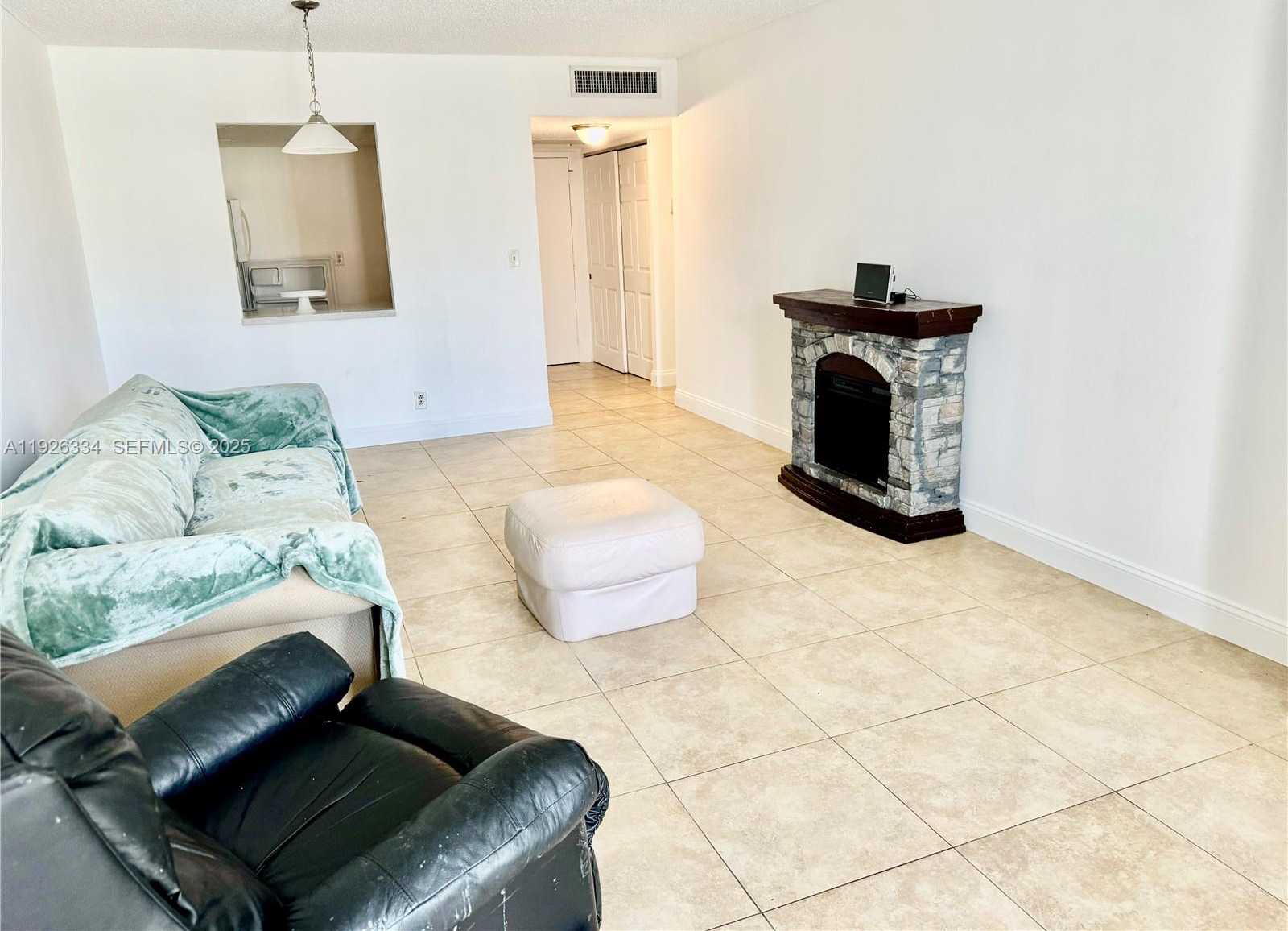 Small Image of 801 THREE ISLANDS BLVD #417, Hallandale Beach Number 8
