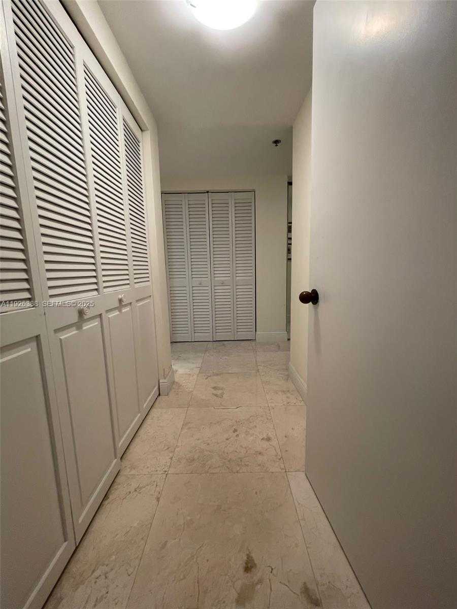 Small Image of 251 CRANDON BLVD #233, Key Biscayne Number 19