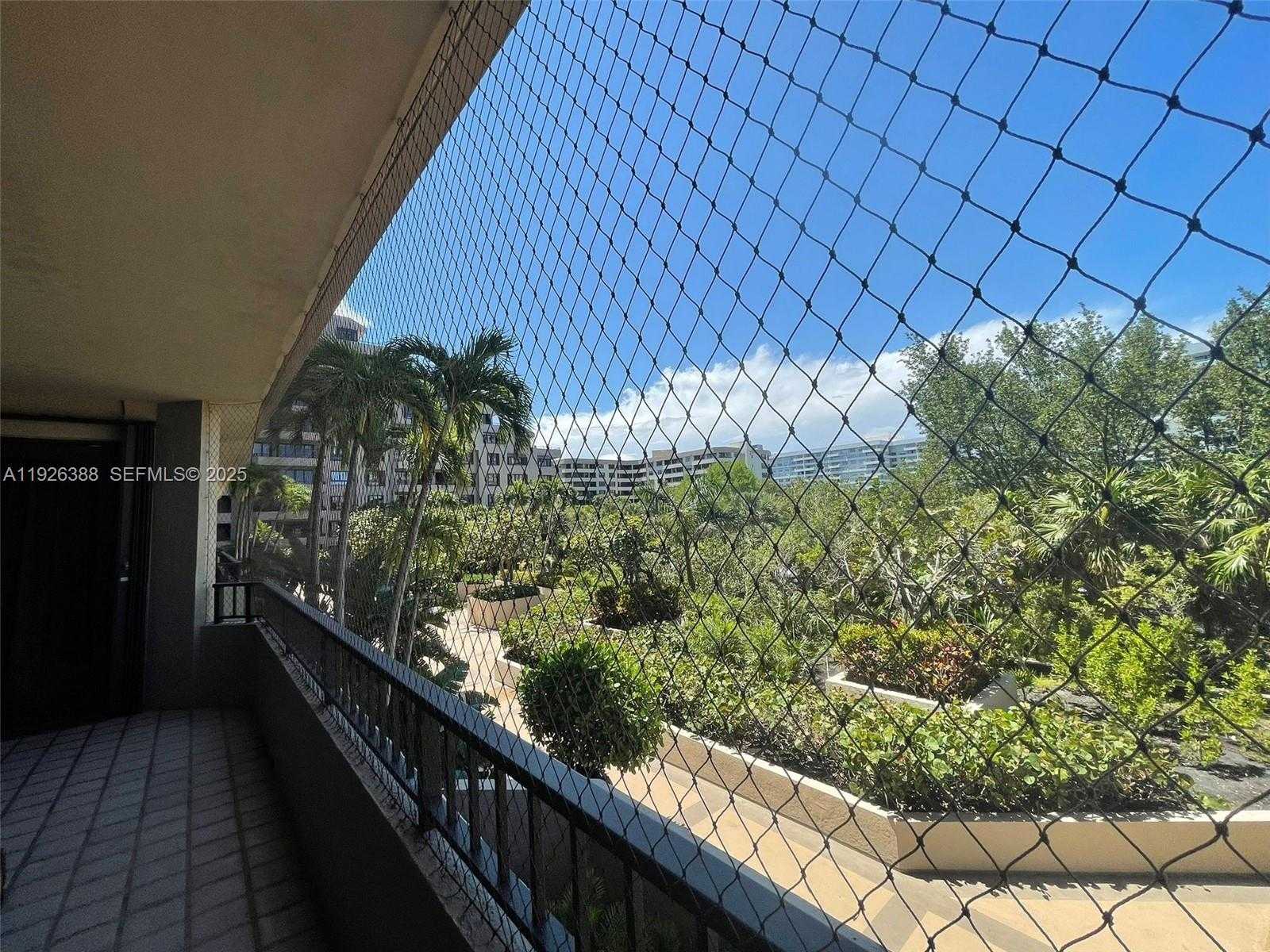 Small Image of 251 CRANDON BLVD #233, Key Biscayne Number 6