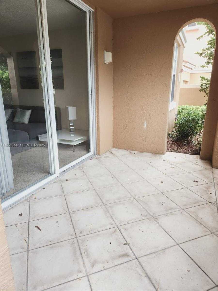 Small Image of 19655 EAST COUNTRY CLUB DR #6107, Aventura Number 19