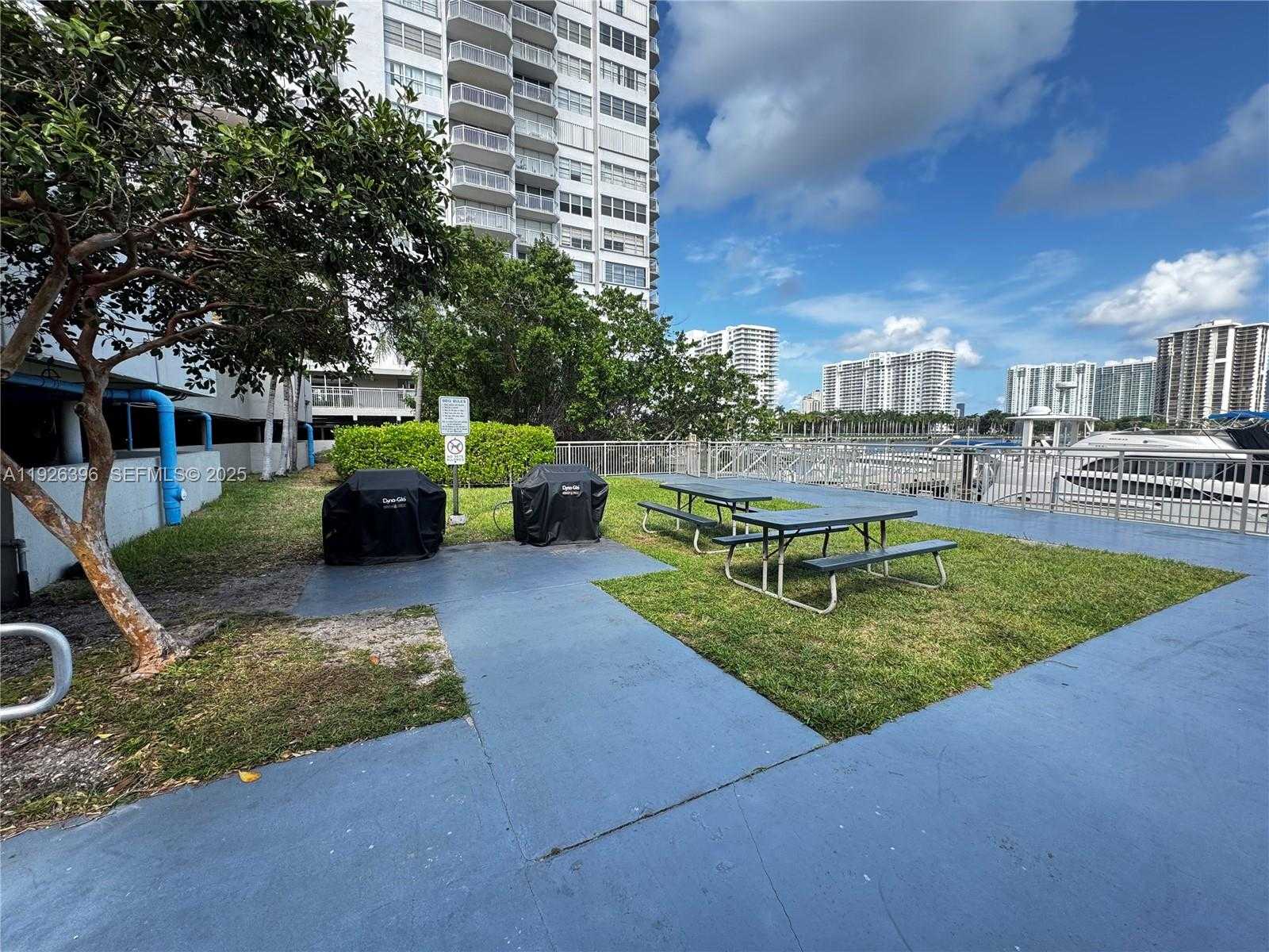 Small Image of 18061 BISCAYNE BLVD #1203, Aventura Number 33