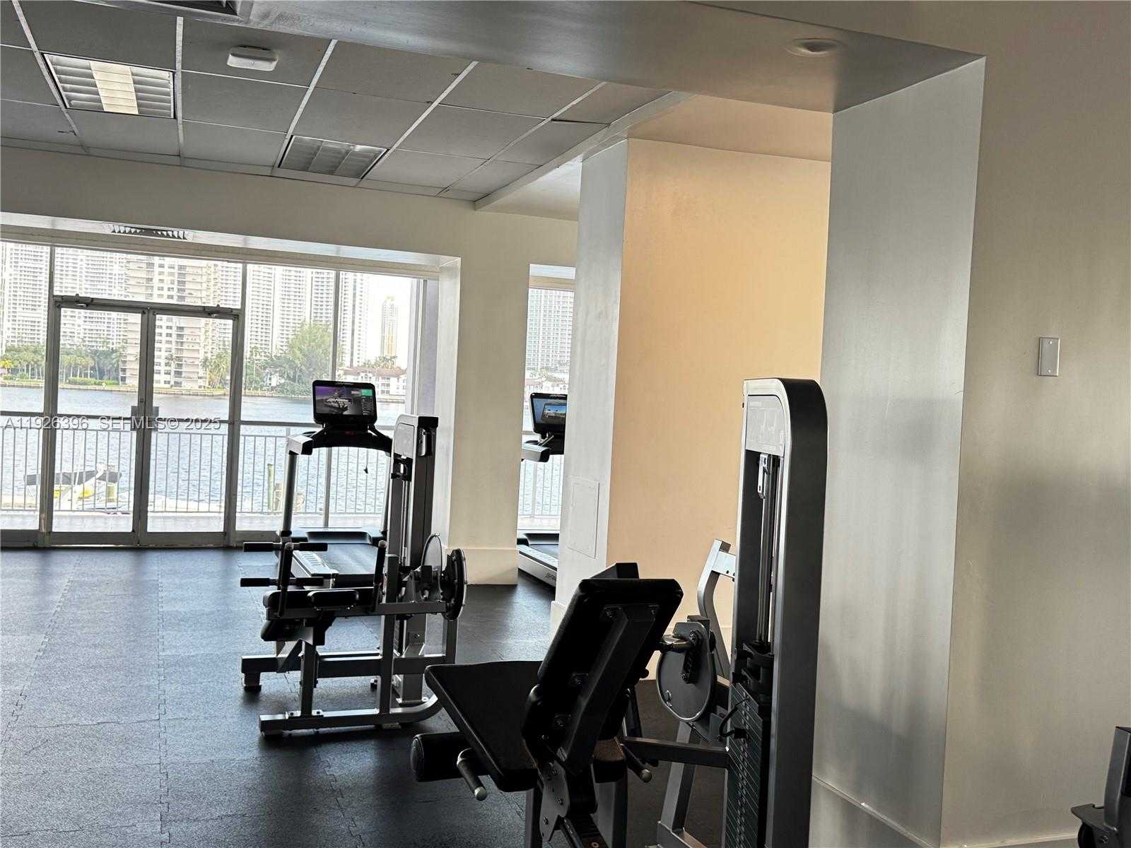 Small Image of 18061 BISCAYNE BLVD #1203, Aventura Number 41