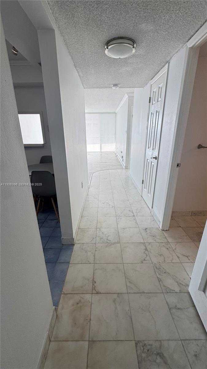Small Image of 18061 BISCAYNE BLVD #1203, Aventura Number 5