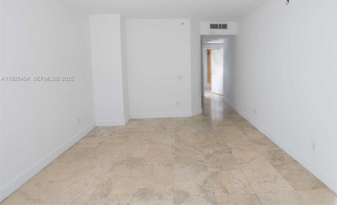 Small Image of 4779 COLLINS AVE #504, Miami Beach Number 23