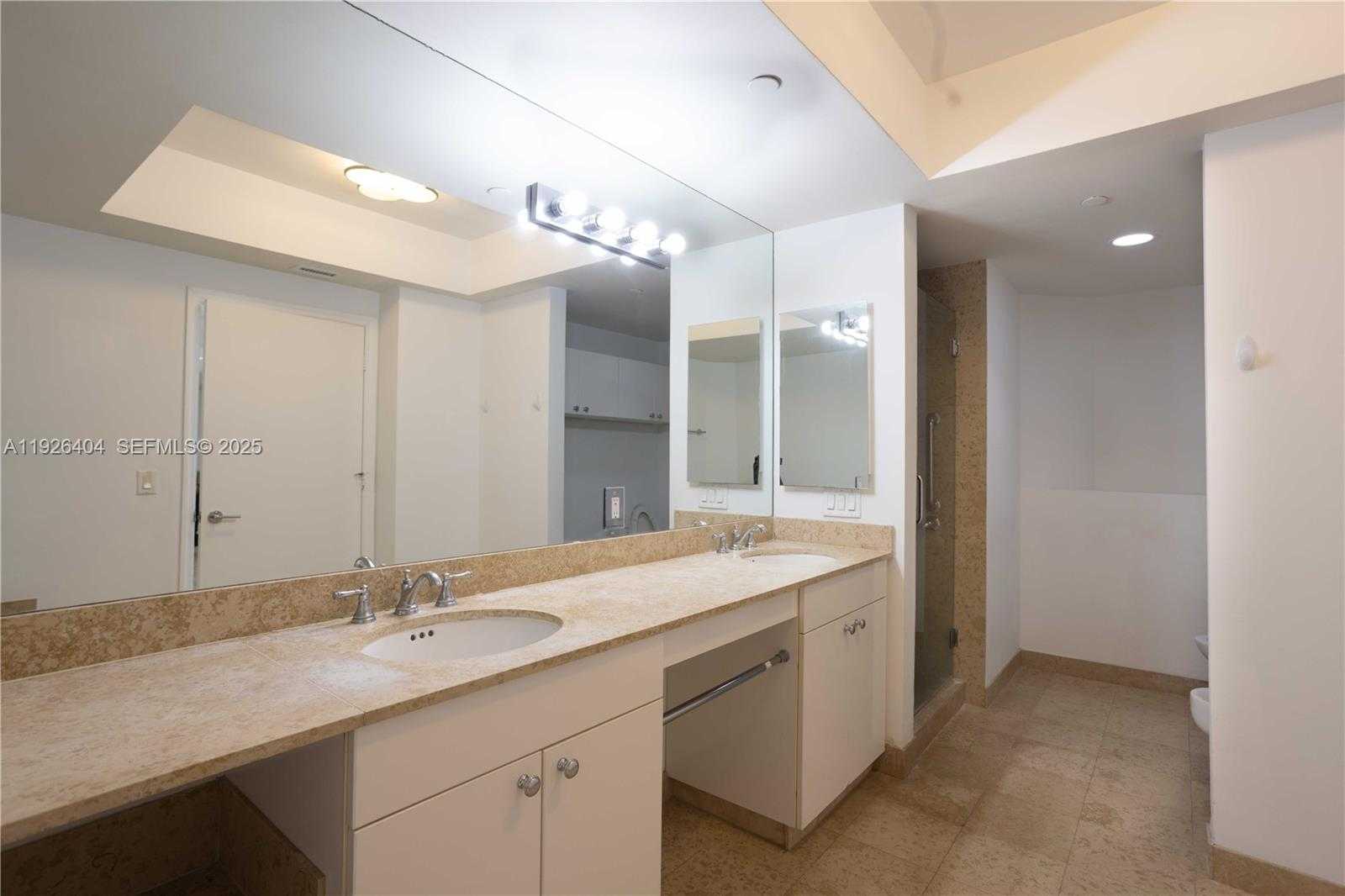 Small Image of 4779 COLLINS AVE #504, Miami Beach Number 28