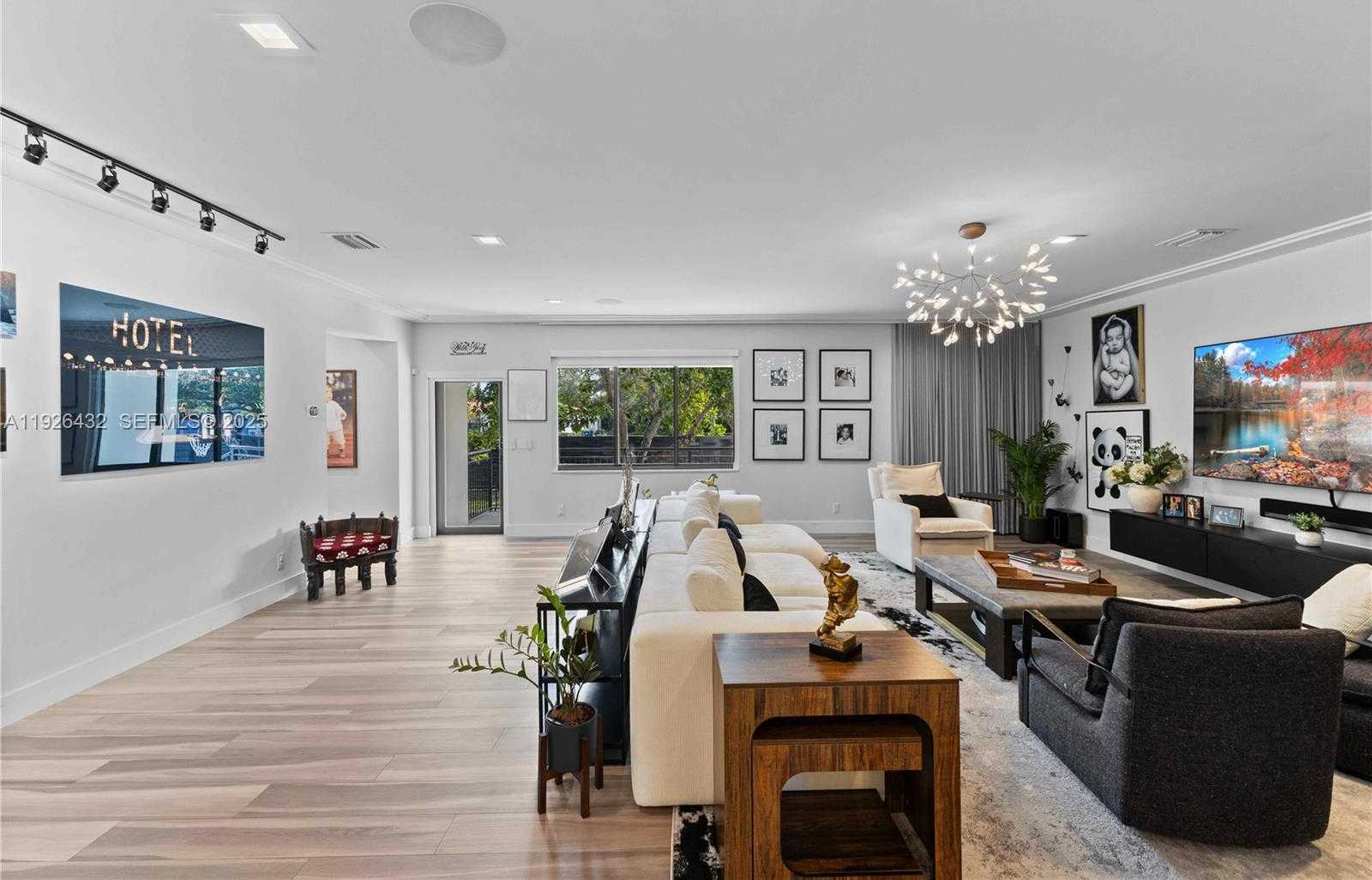 Small Image of 9040 SOUTH WEST 110TH AVE, Miami Number 15