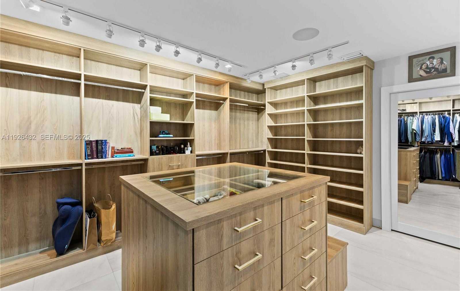 Small Image of 9040 SOUTH WEST 110TH AVE, Miami Number 33