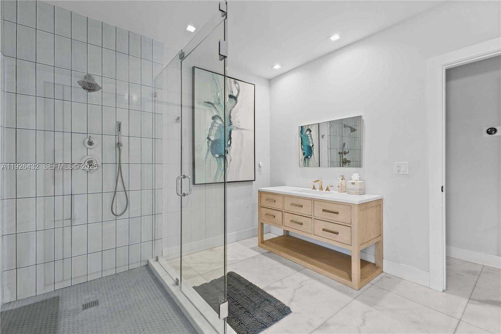 Small Image of 9040 SOUTH WEST 110TH AVE, Miami Number 39