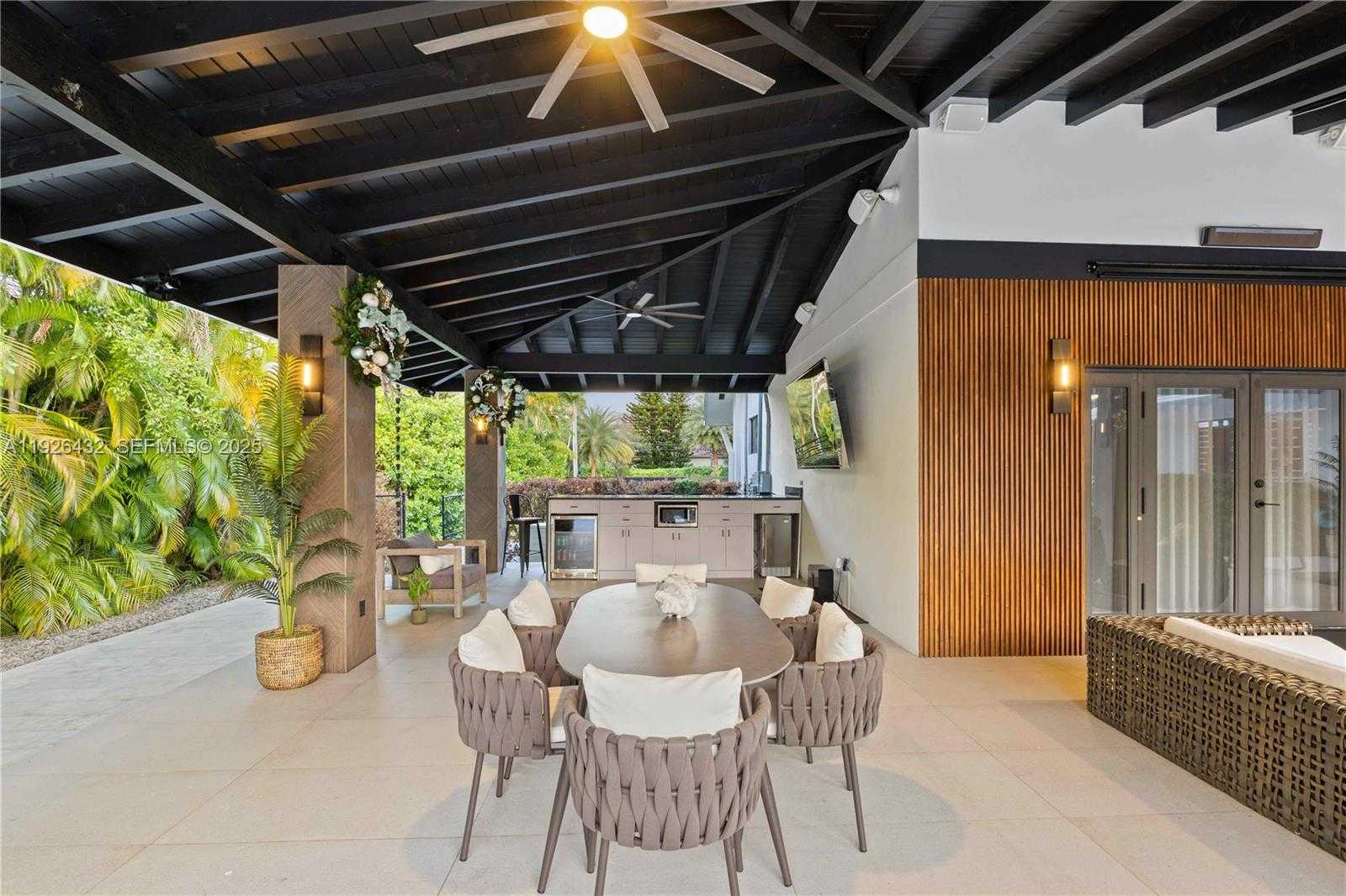 Small Image of 9040 SOUTH WEST 110TH AVE, Miami Number 60