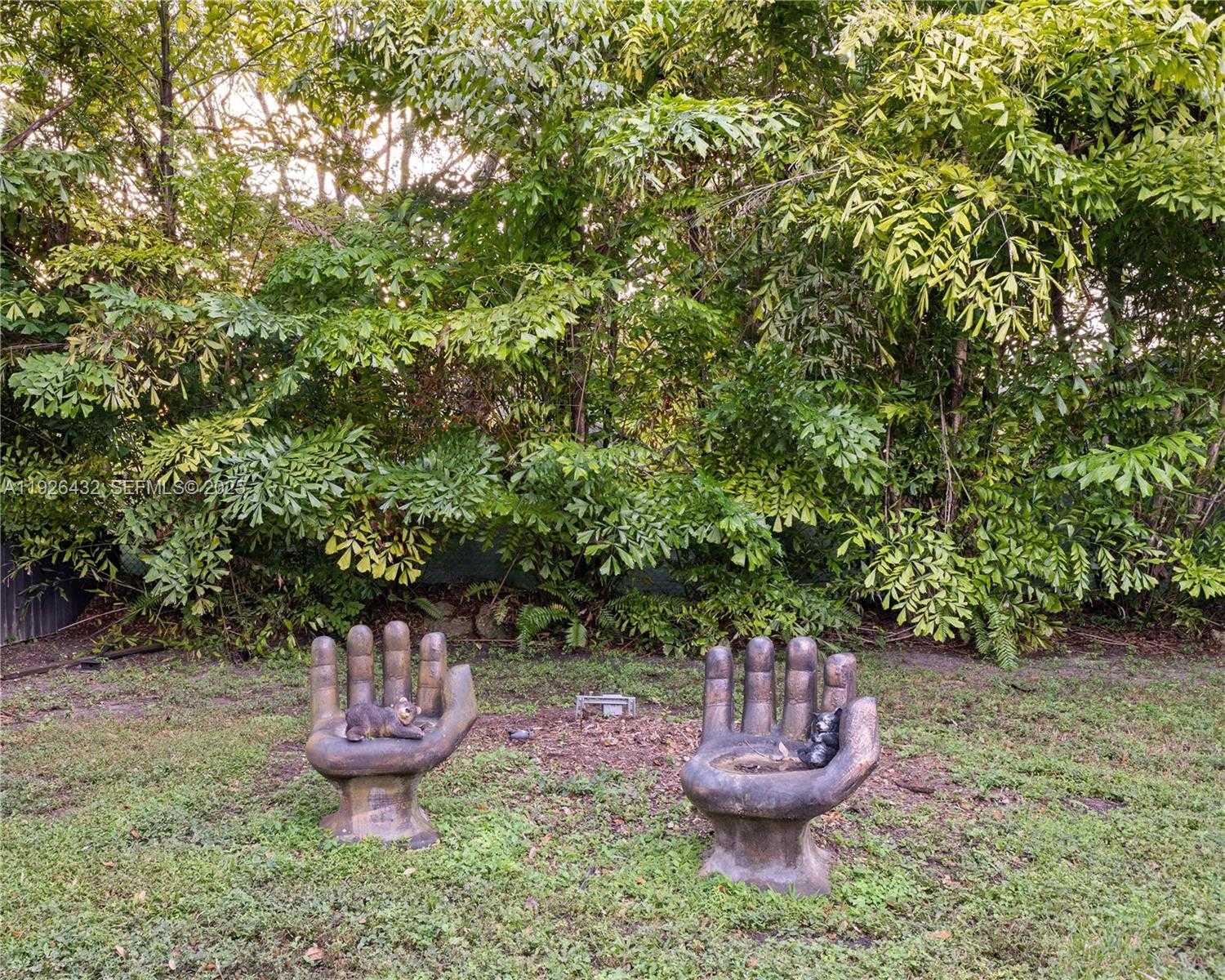 Small Image of 9040 SOUTH WEST 110TH AVE, Miami Number 66