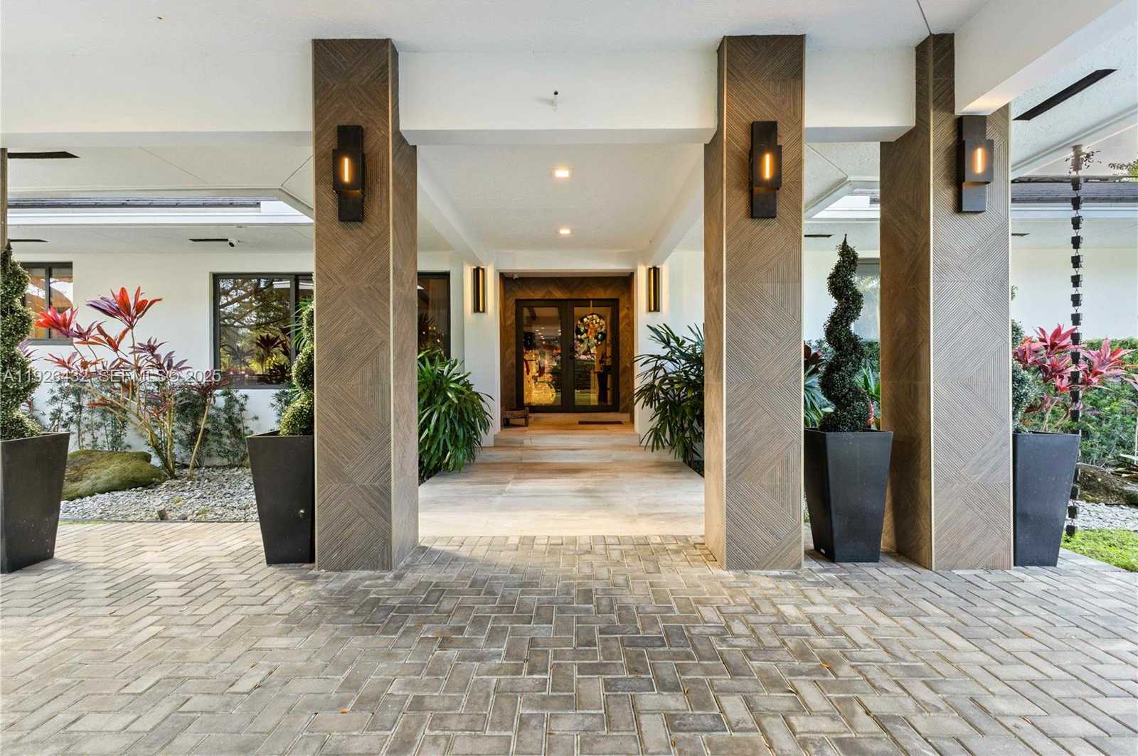 Small Image of 9040 SOUTH WEST 110TH AVE, Miami Number 9