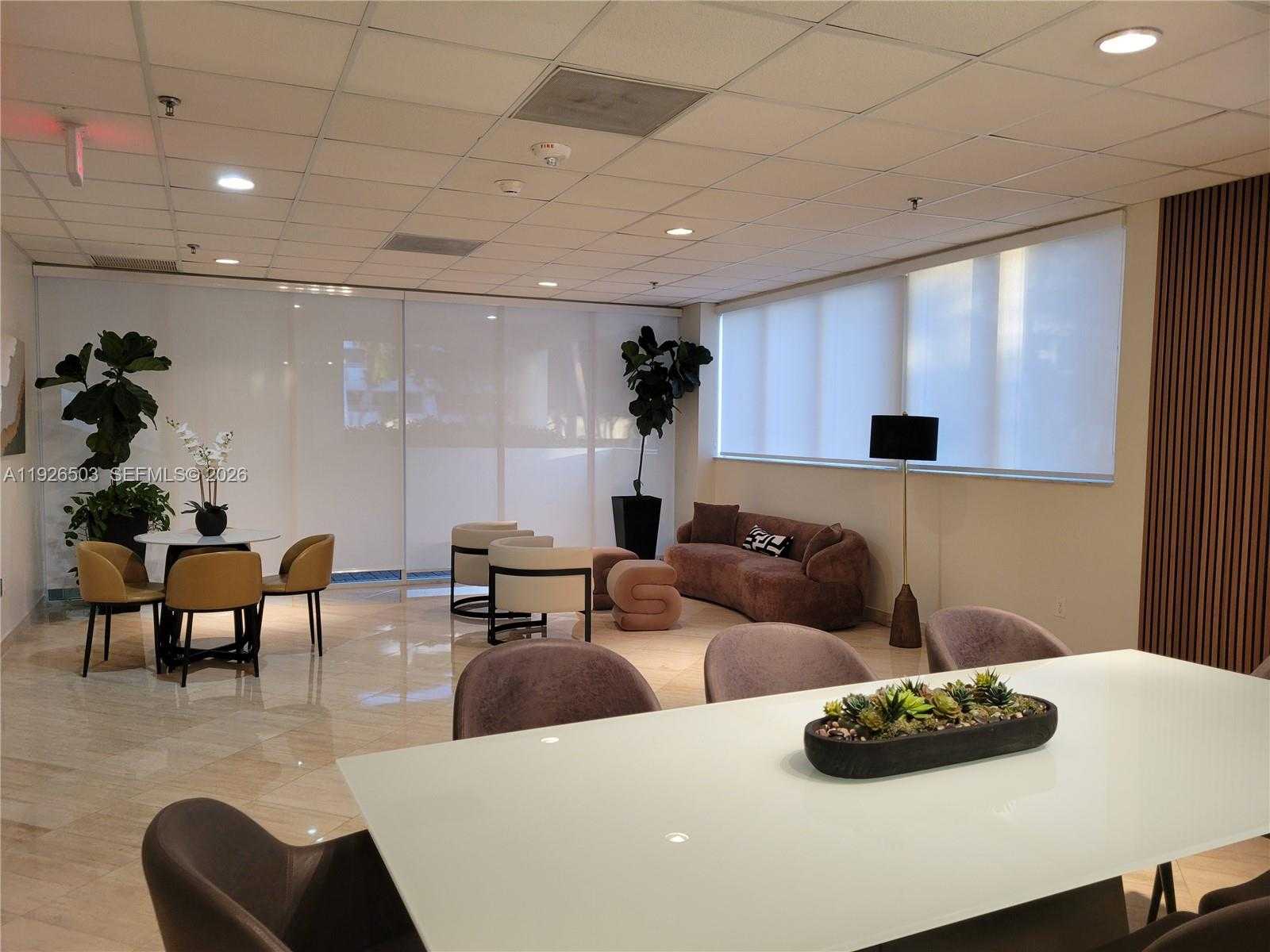 Small Image of 6422 COLLINS AVE #1802, Miami Beach Number 26