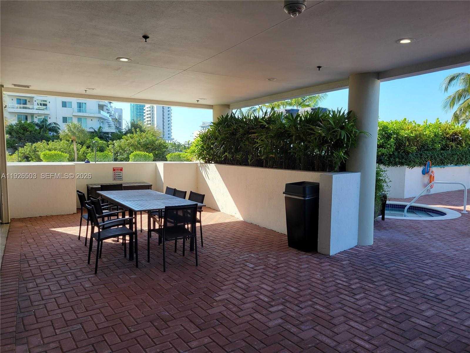 Small Image of 6422 COLLINS AVE #1802, Miami Beach Number 31