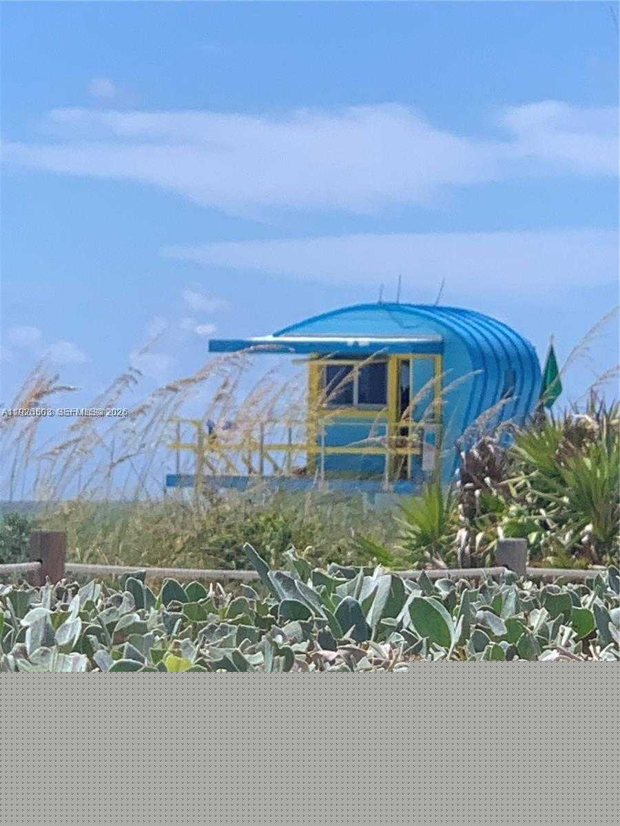 Small Image of 6422 COLLINS AVE #1802, Miami Beach Number 35