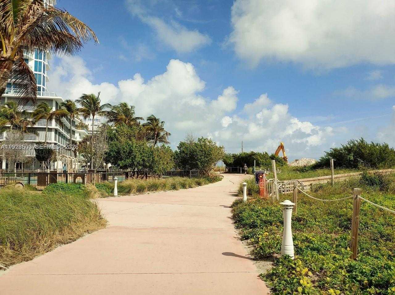 Small Image of 6422 COLLINS AVE #1802, Miami Beach Number 41
