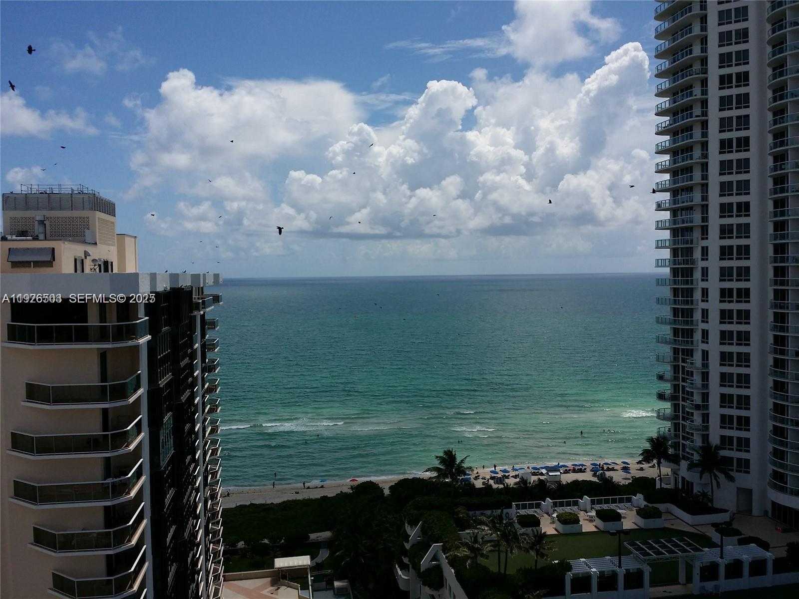 Small Image of 6422 COLLINS AVE #1802, Miami Beach Number 9