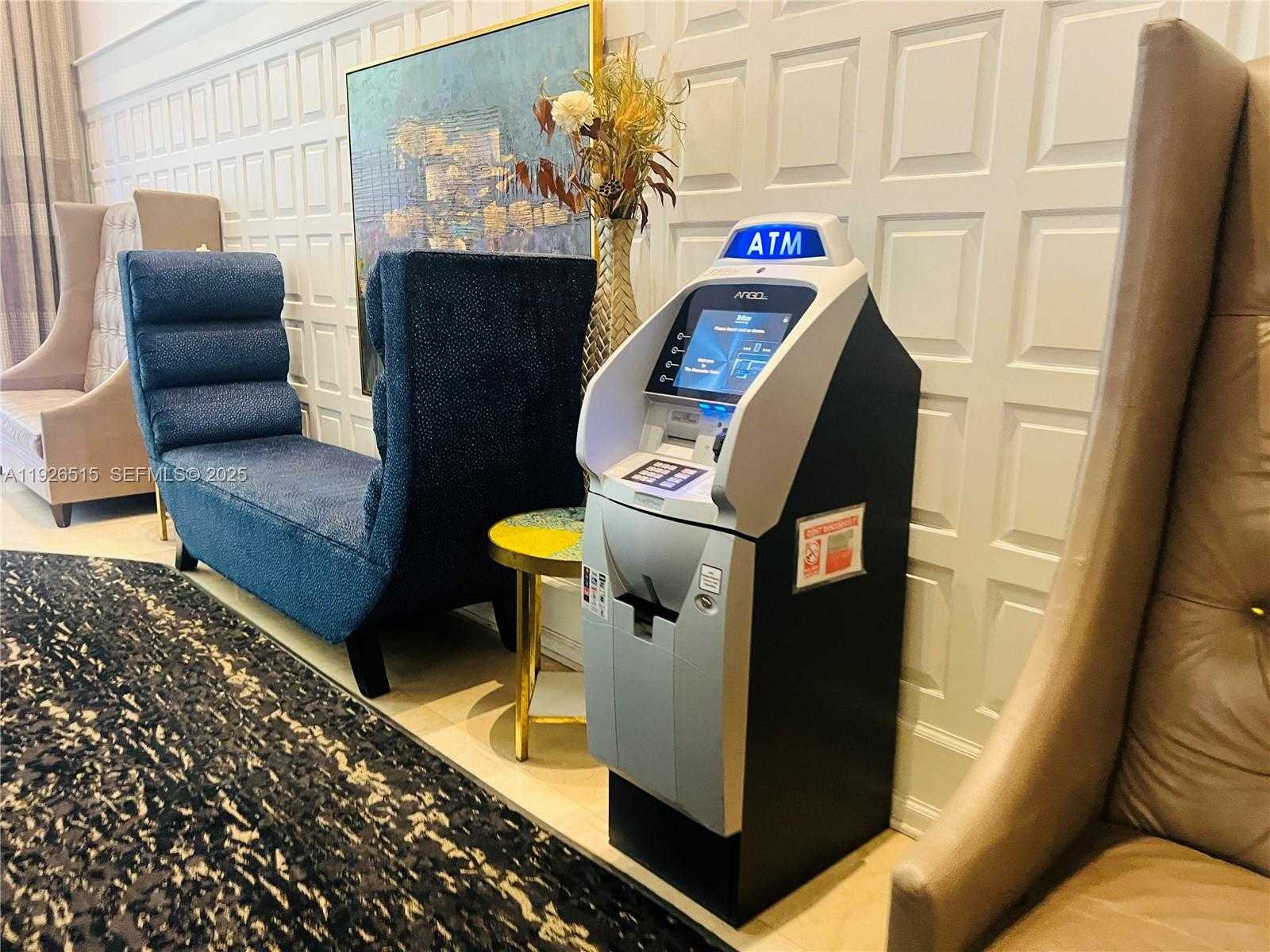 Small Image of 5225 COLLINS AVE #914, Miami Beach Number 18