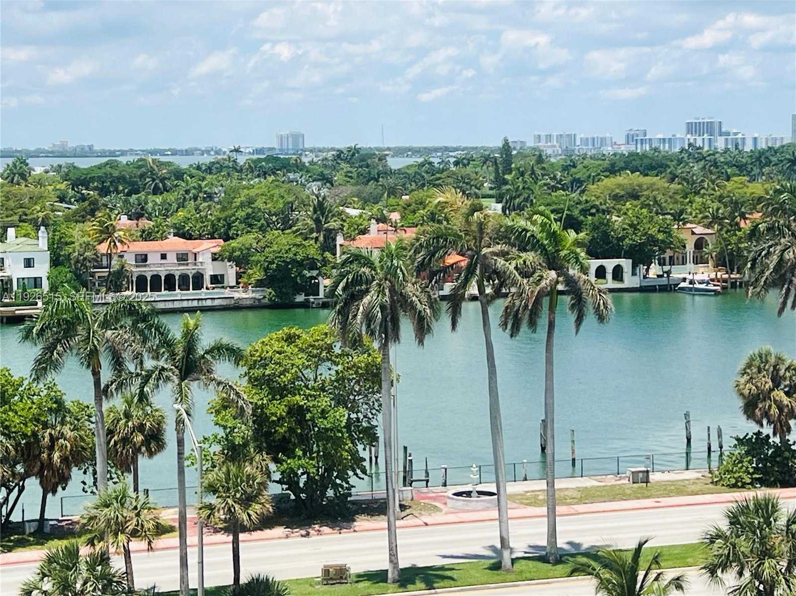 Small Image of 5225 COLLINS AVE #914, Miami Beach Number 2